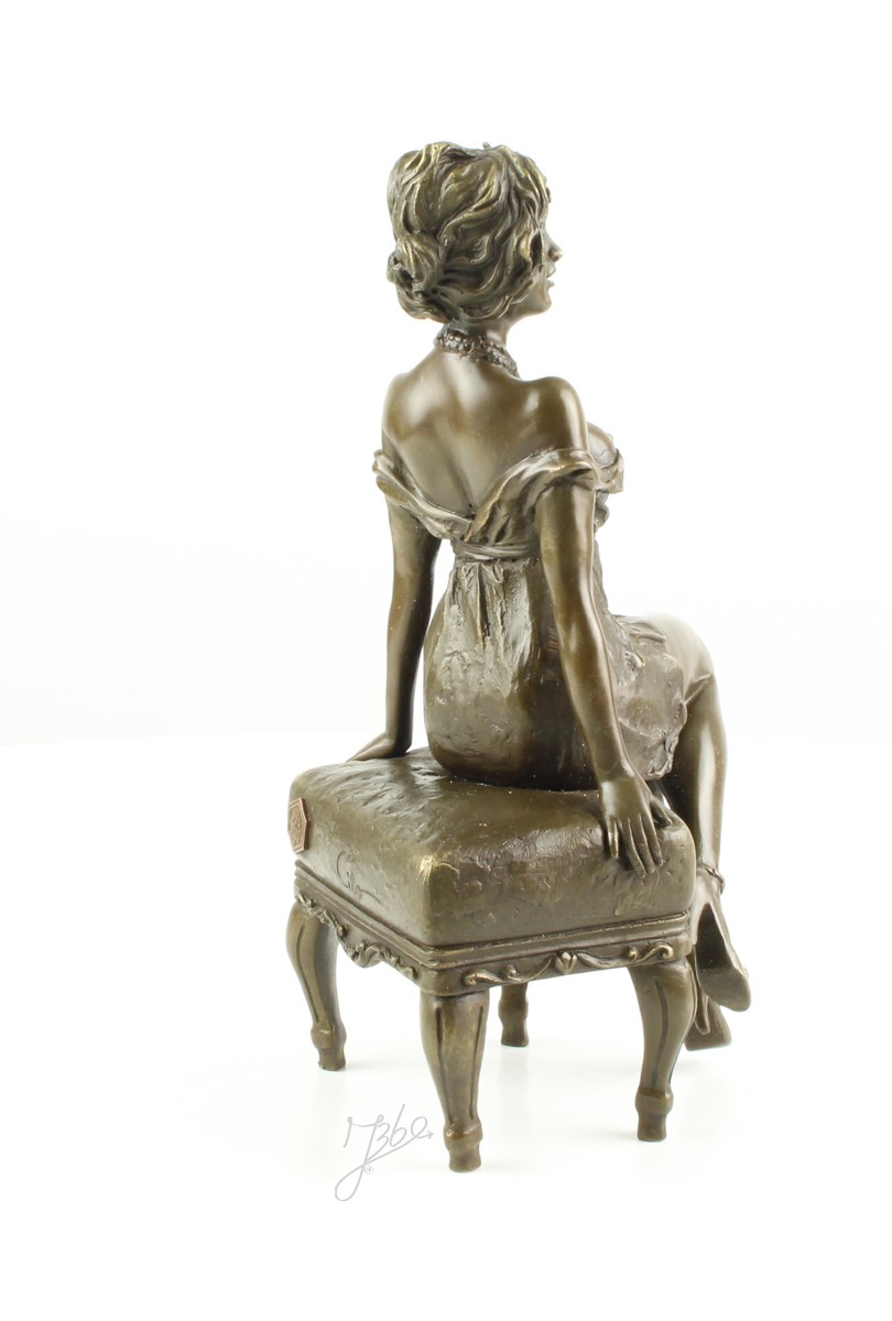 Elegante Bronze Frauenfigur Bronzeskulptur Frau auf Hocker für Ihr Zuhause 13