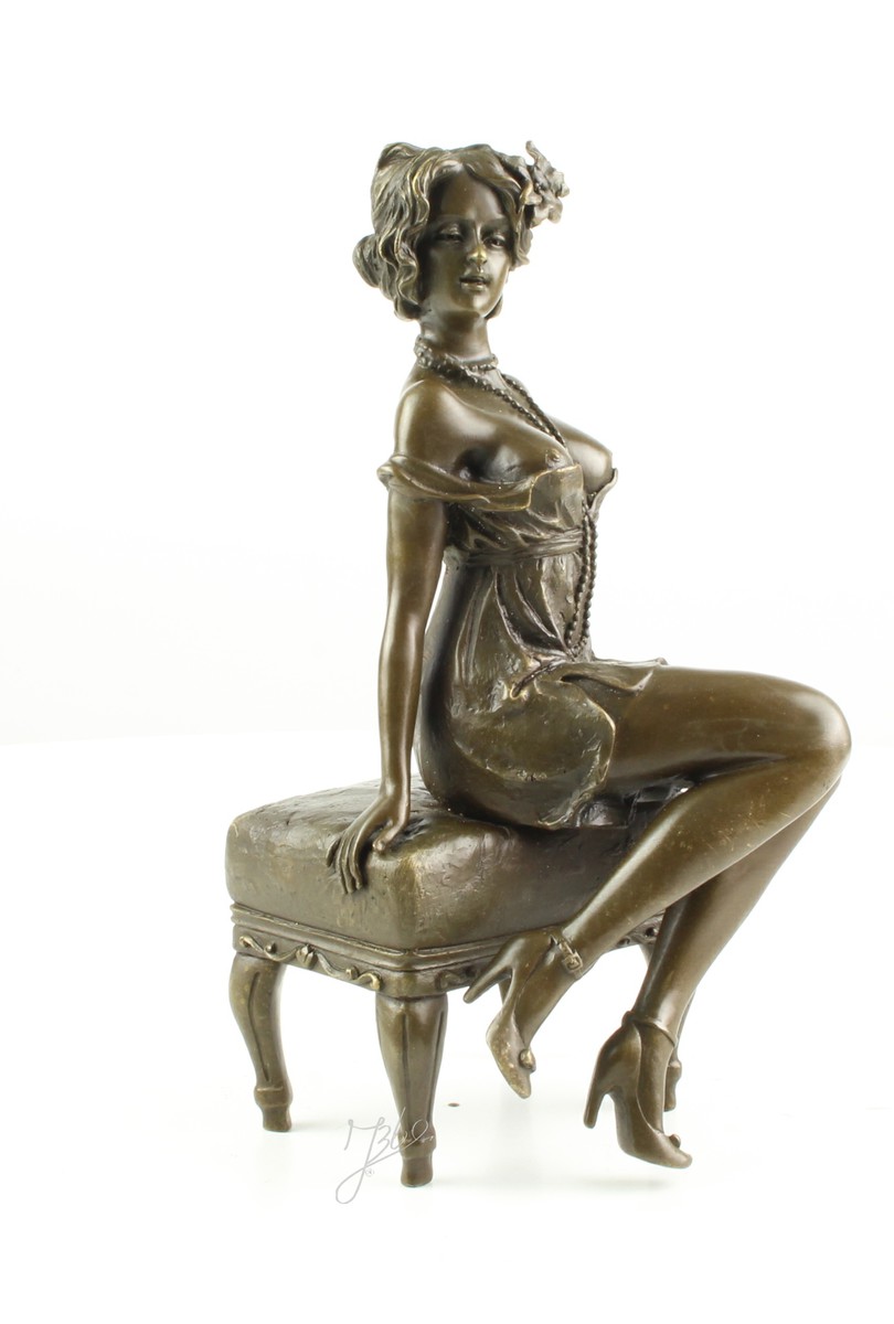 Elegante Bronze Frauenfigur Bronzeskulptur Frau auf Hocker für Ihr Zuhause 17