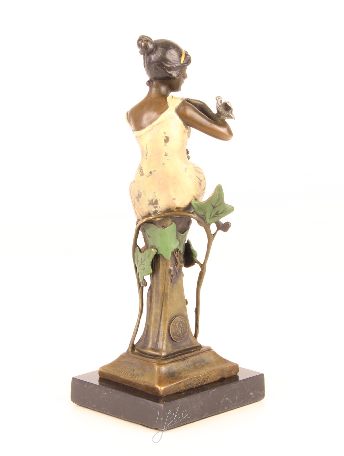 Exquisite Bronze Skulptur Art Nouveau Sittende Frau mit Füllhorn 13