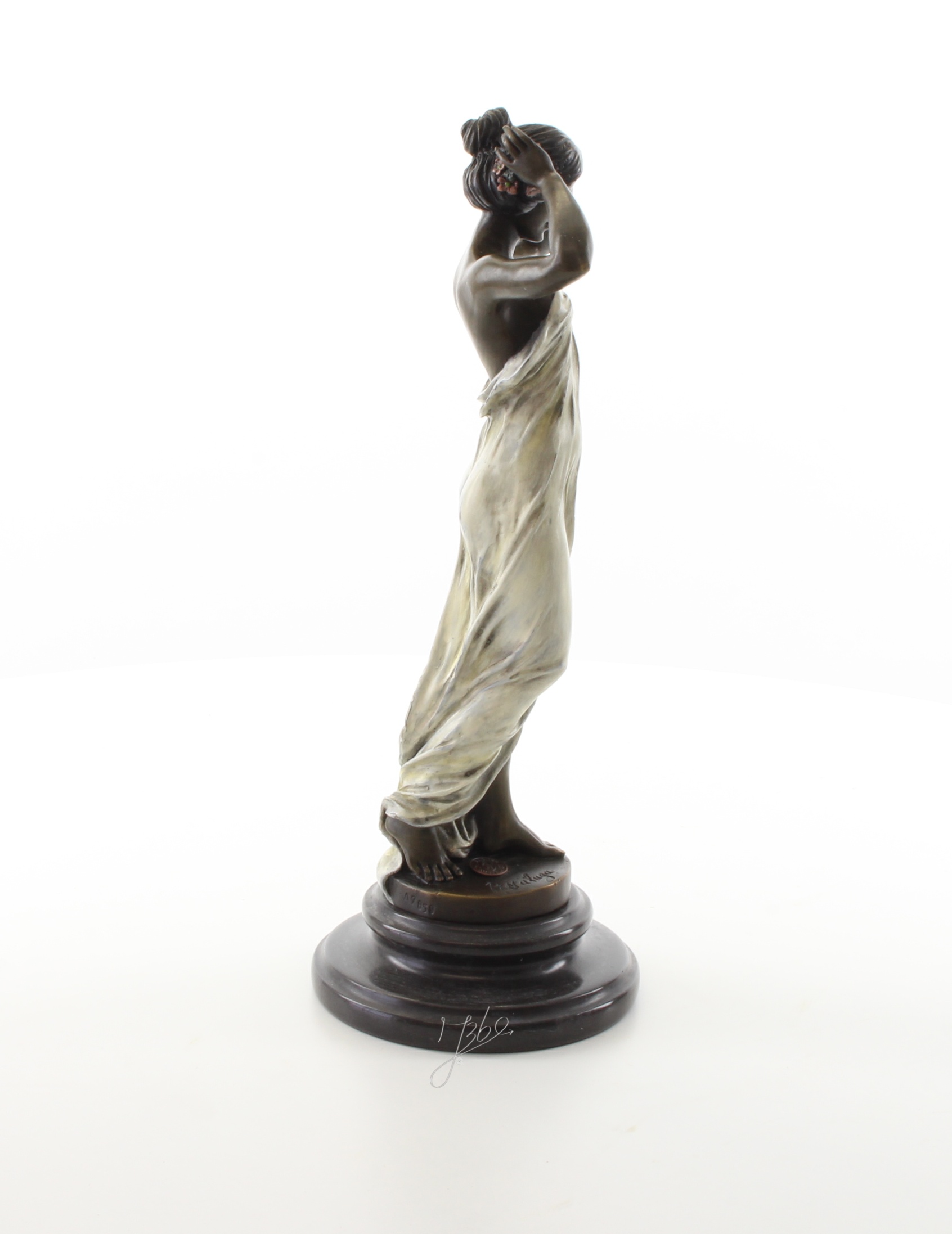 Exquisite Bronze Nymphenfigur Tanzende Frau mit Blumenskulptur 14