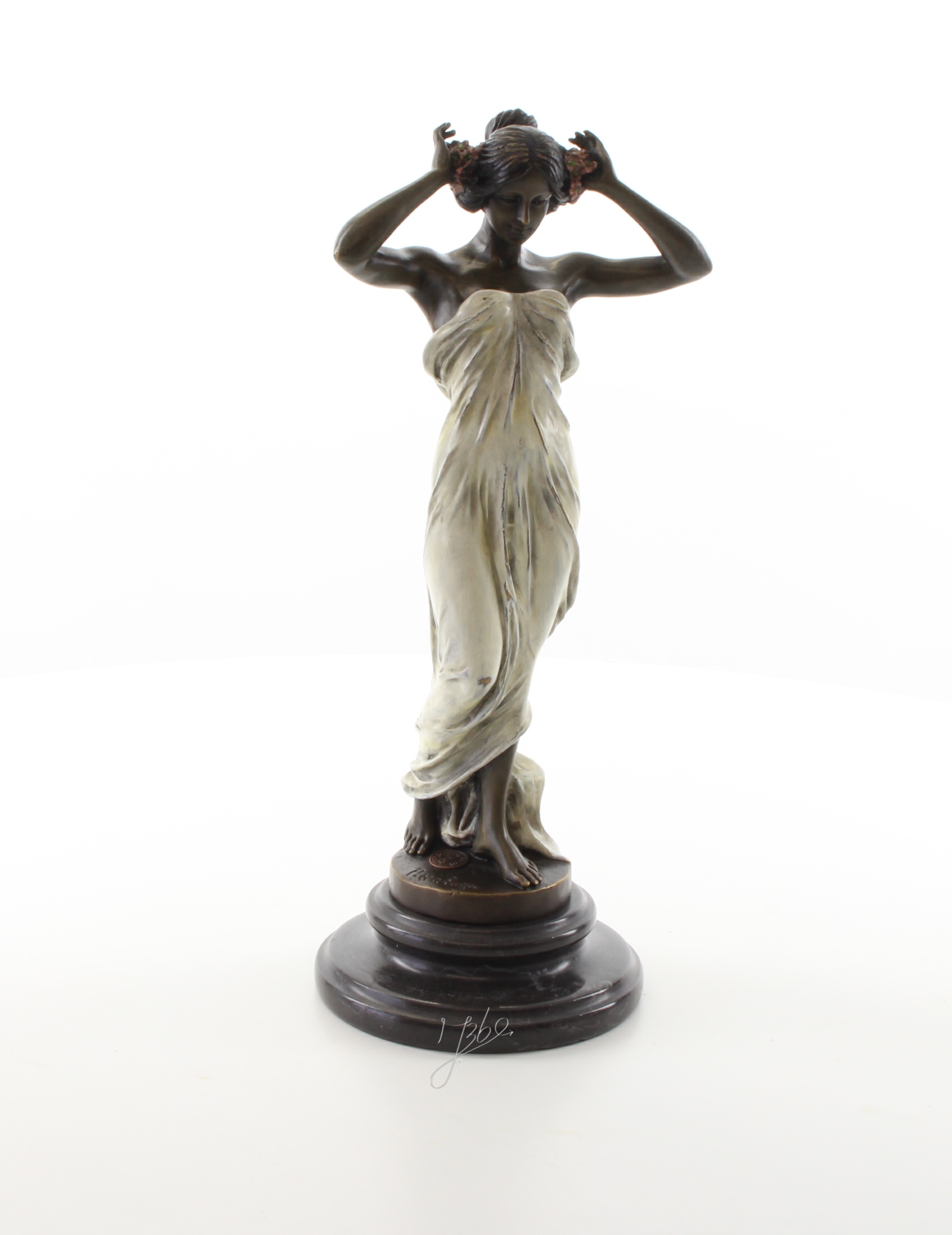 Exquisite Bronze Nymphenfigur Tanzende Frau mit Blumenskulptur 17