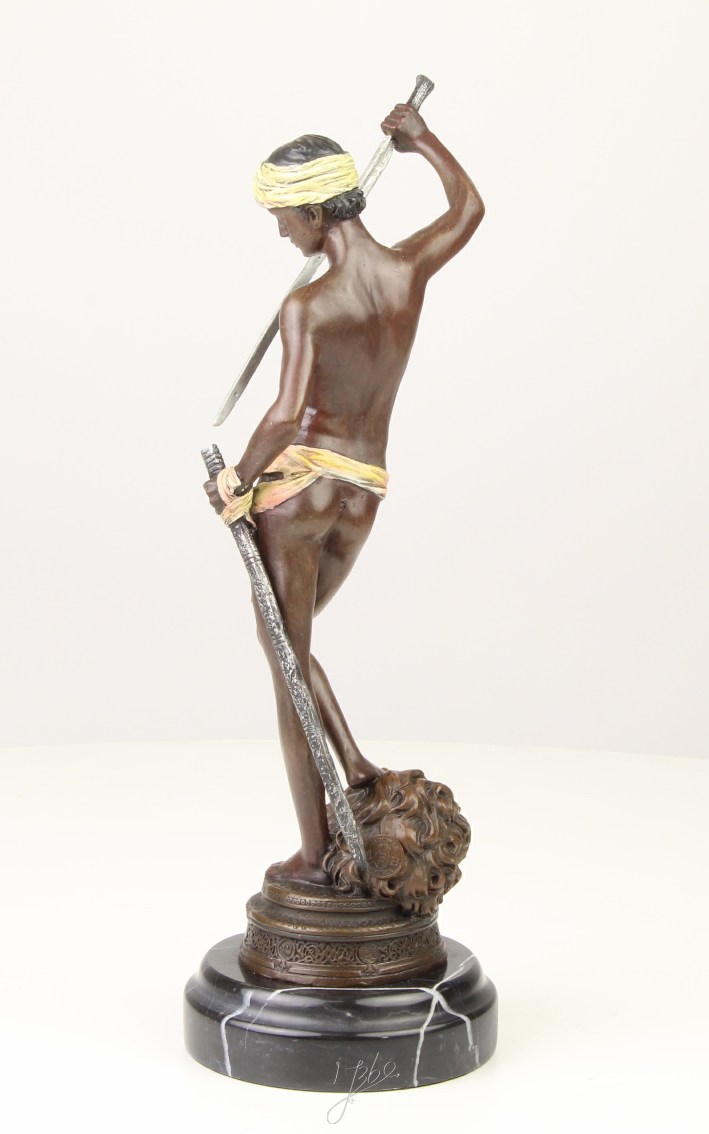 Beeindruckende Bronzeskulptur David und Goliath Statue entdecken 12