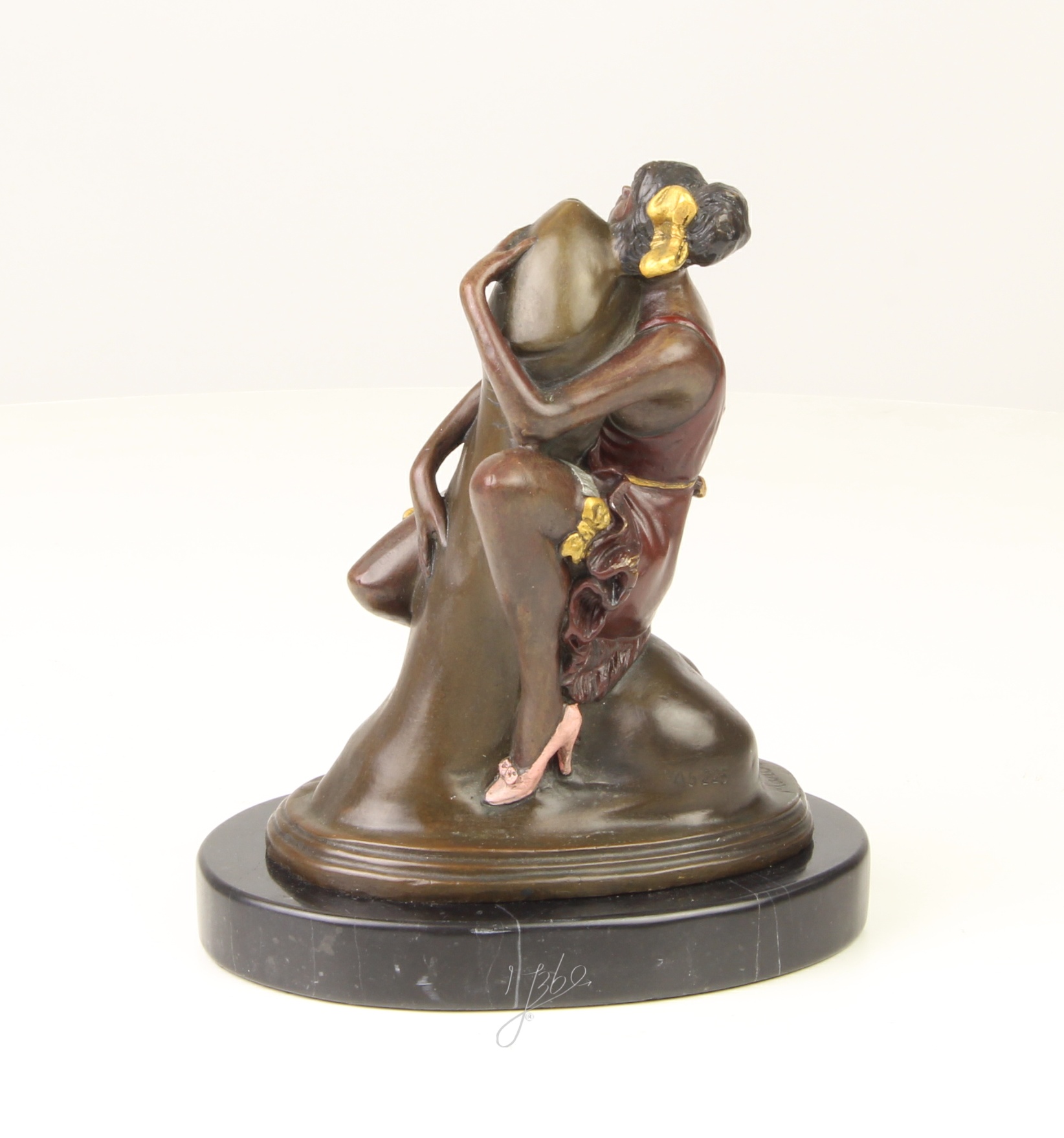 Elegante Bronze Frauenfigur Zeitlose Skulptur einer Frau entdecken 8