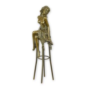 Exquisite Bronze Skulptur Dame  Detaillierte Statue Frau auf Hocker