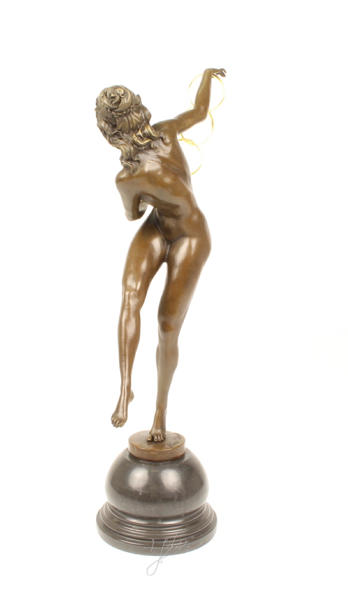 Hochwertige Bronze Frauenfigur Kunstvolle Skulptur mit Ringen 9