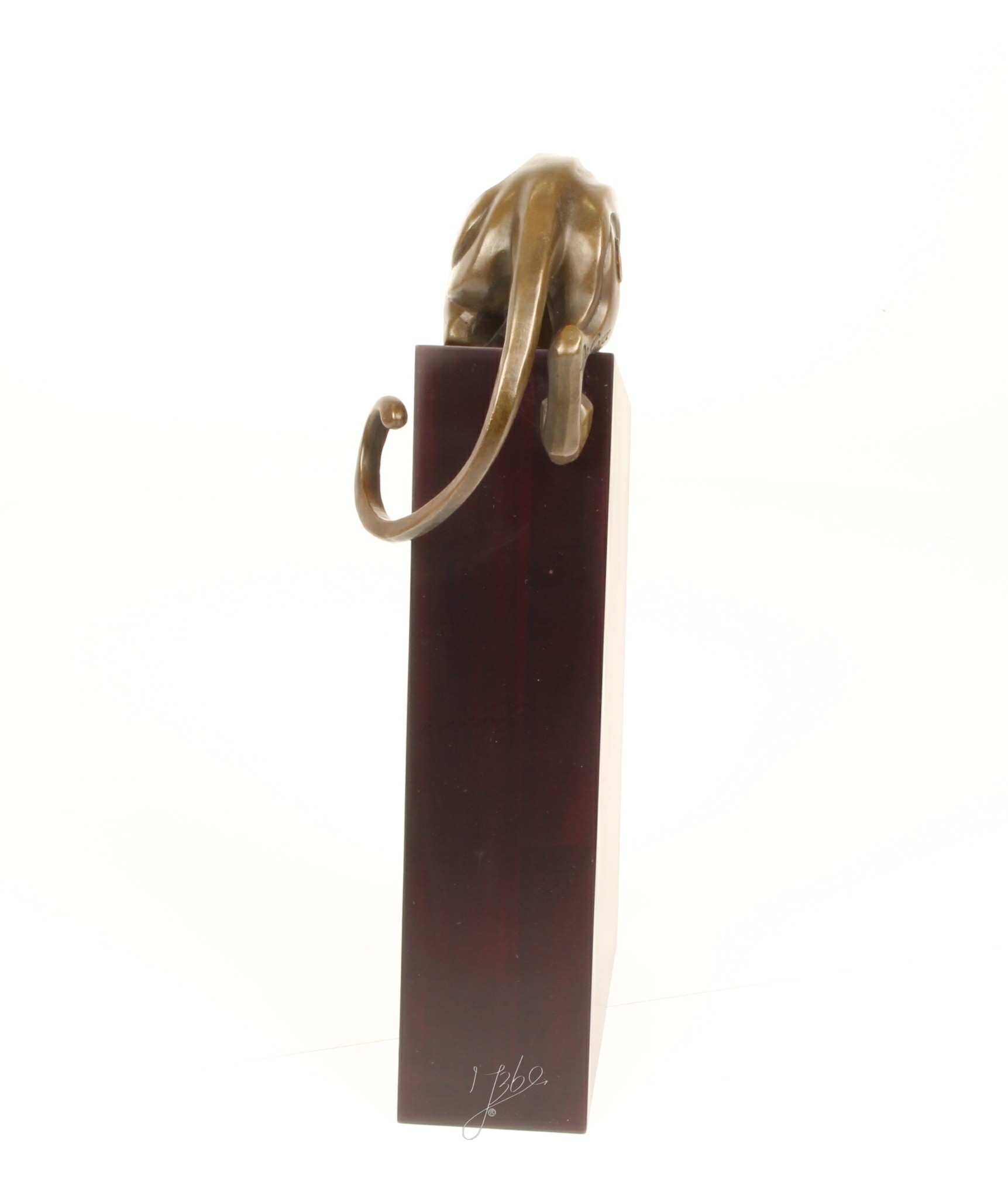Elegante Bronze Panther Skulptur auf edlem Holzsockel 6