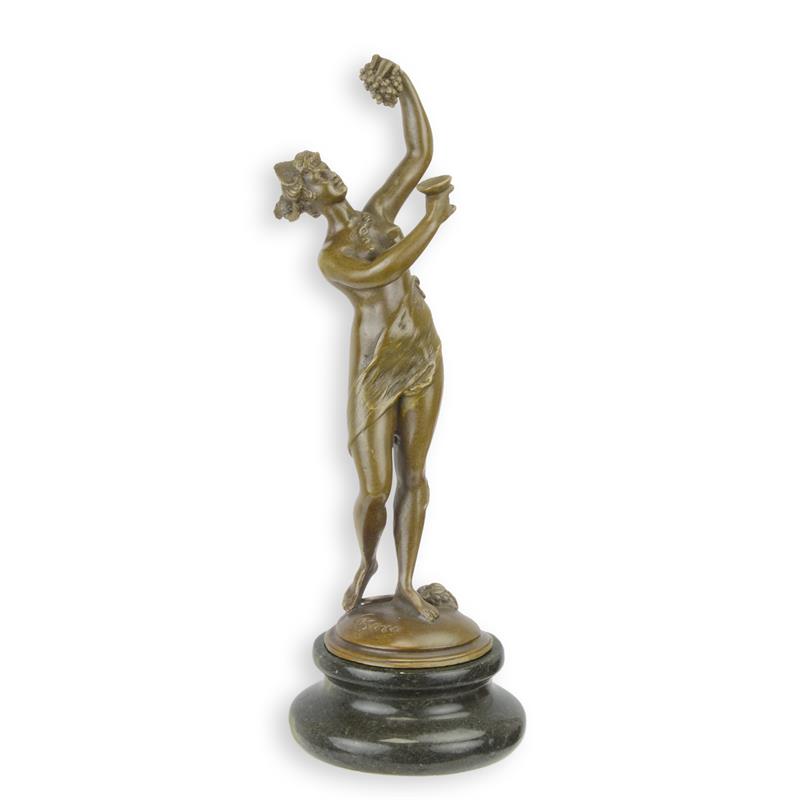 Elegante Bronzestatue Paculla Annia Tänzerische Skulptur mit Traube und Becher 2
