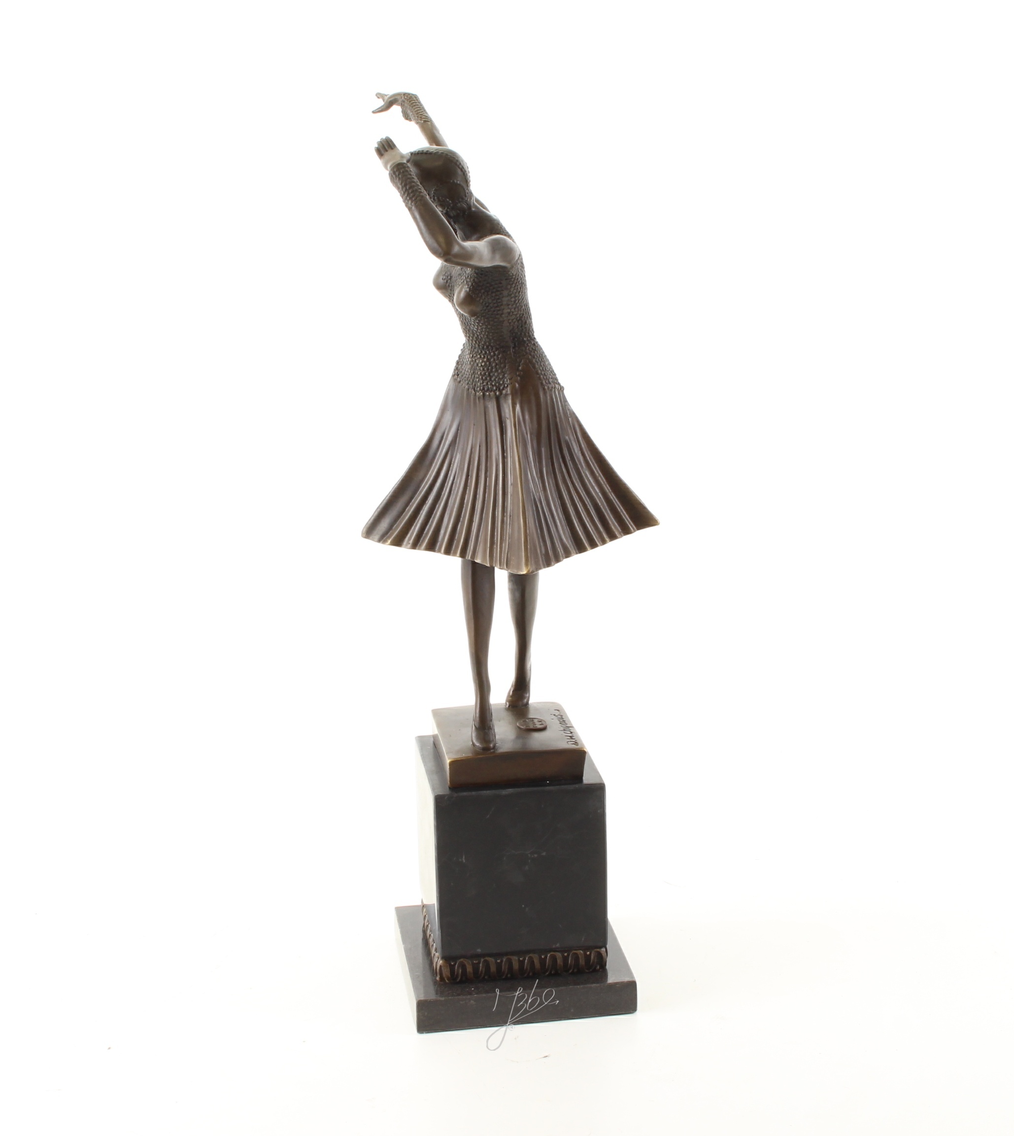 Elegante Bronze Tanzskulptur Bronzefigur einer Frau in Tanzpose 8