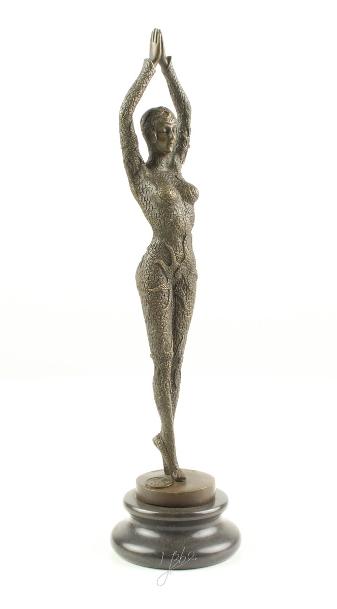 Stilvolle Bronze Figurenkunst Elegante Skulptur Weibliche Figur 16