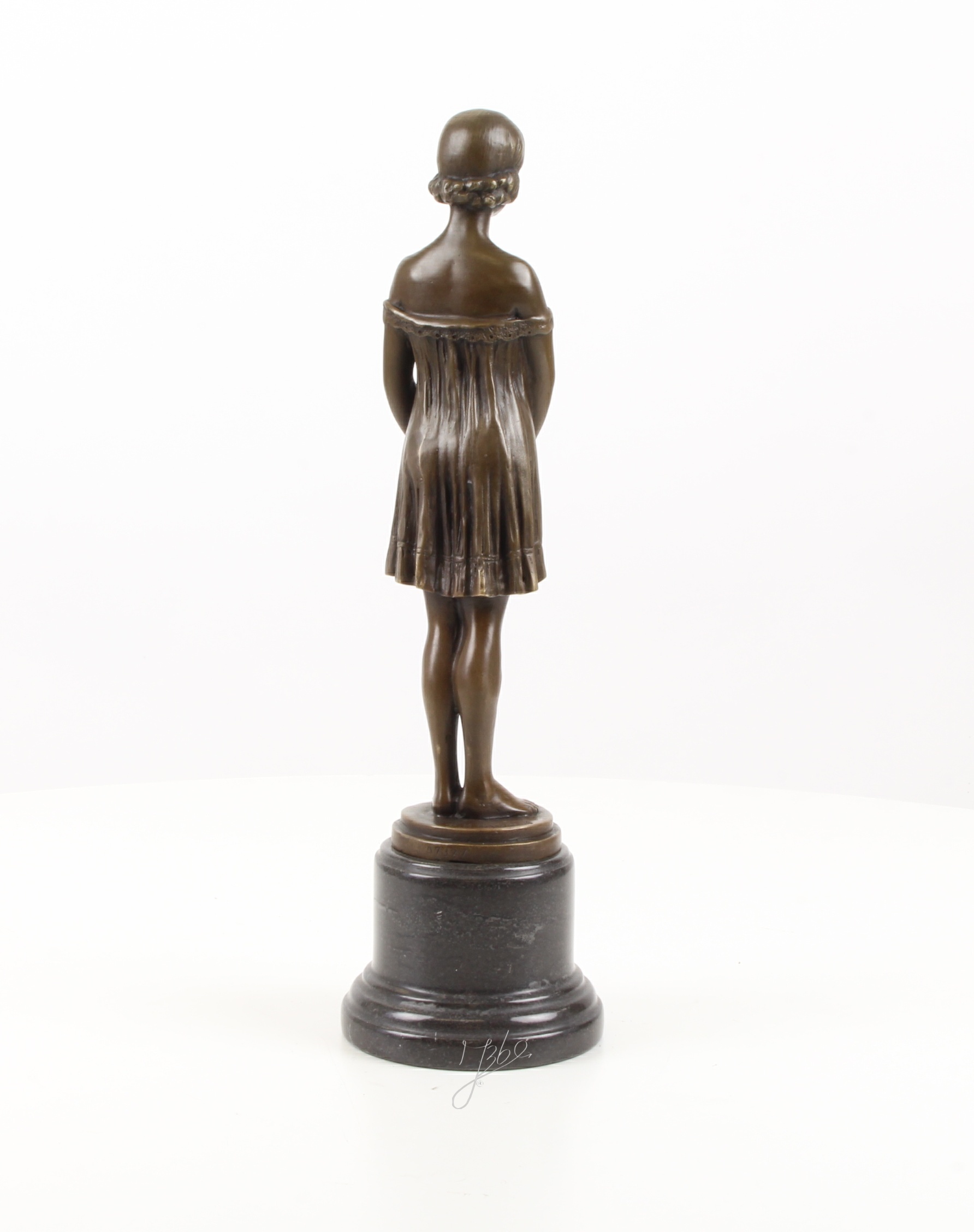 Detaillierte Bronze Figur Mädchen Elegante Bronzestatue einer jungen Frau 12