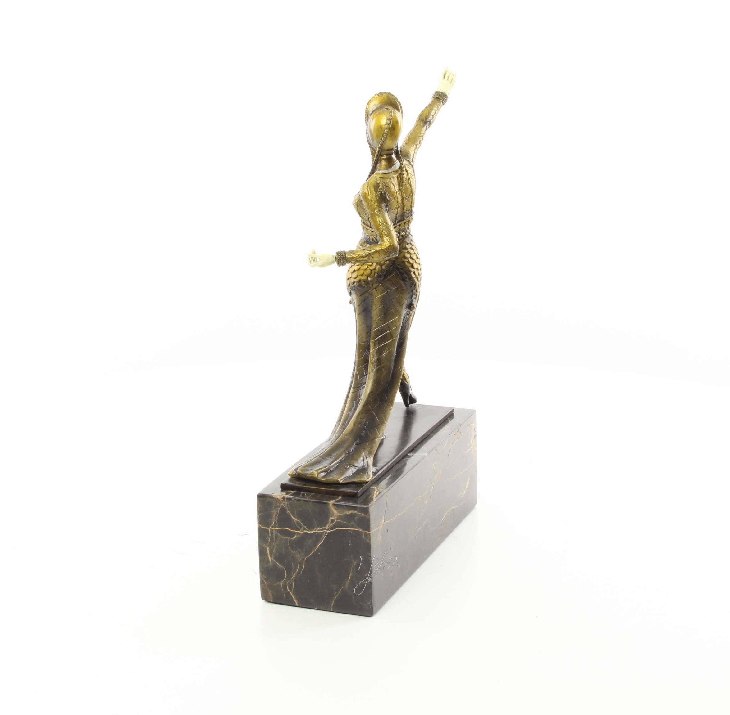 Elegante Bronze Tanzskulptur Detaillierte Tänzerin auf Marmorsockel 7