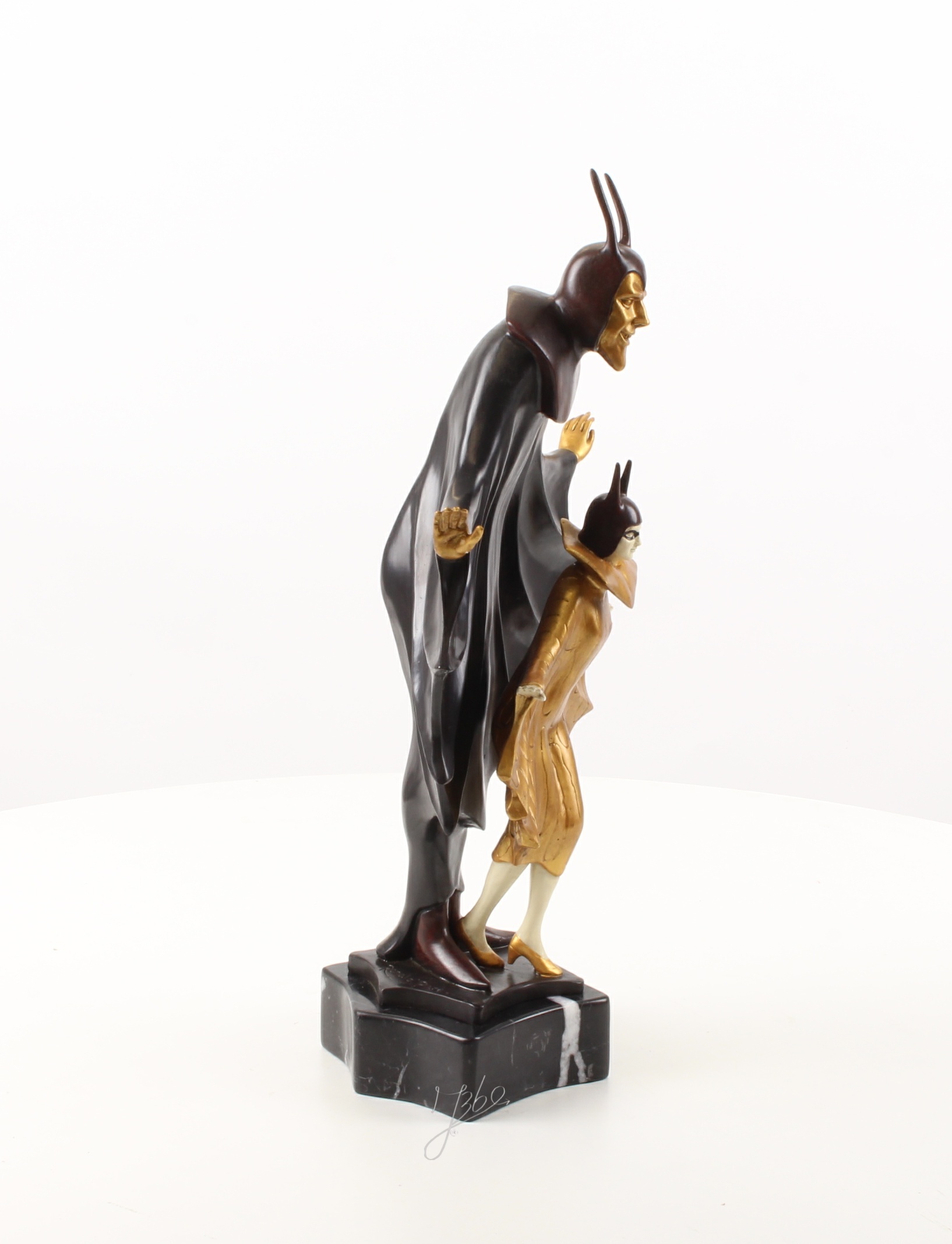 Dynamische Bronze Tanzskulptur Elegante Bewegung in Kunst 14