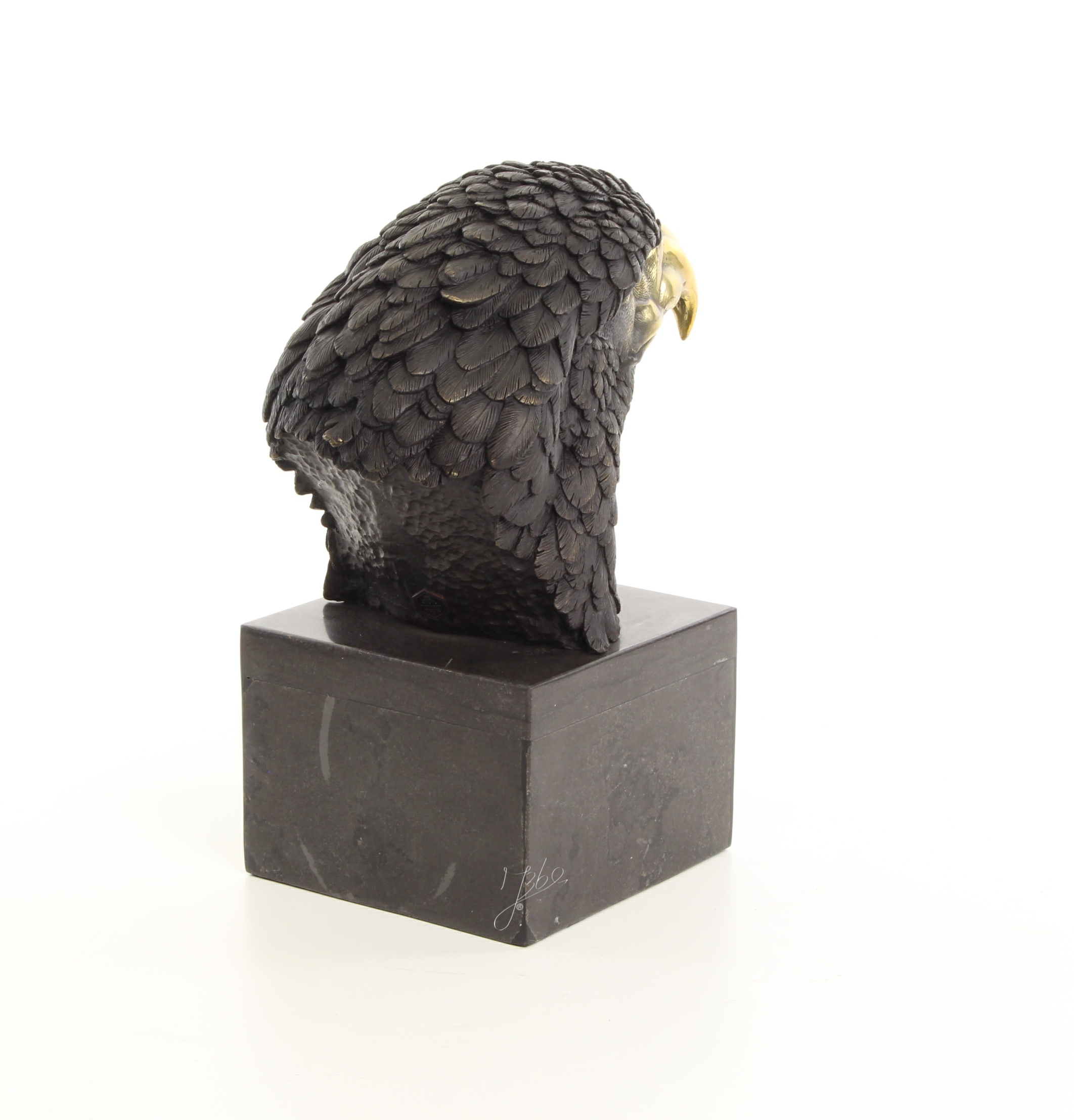 Detailreiche Bronze Adlerkopf Skulptur mit Goldfarbenem Schnabel Einzigartiges Kunstwerk 11