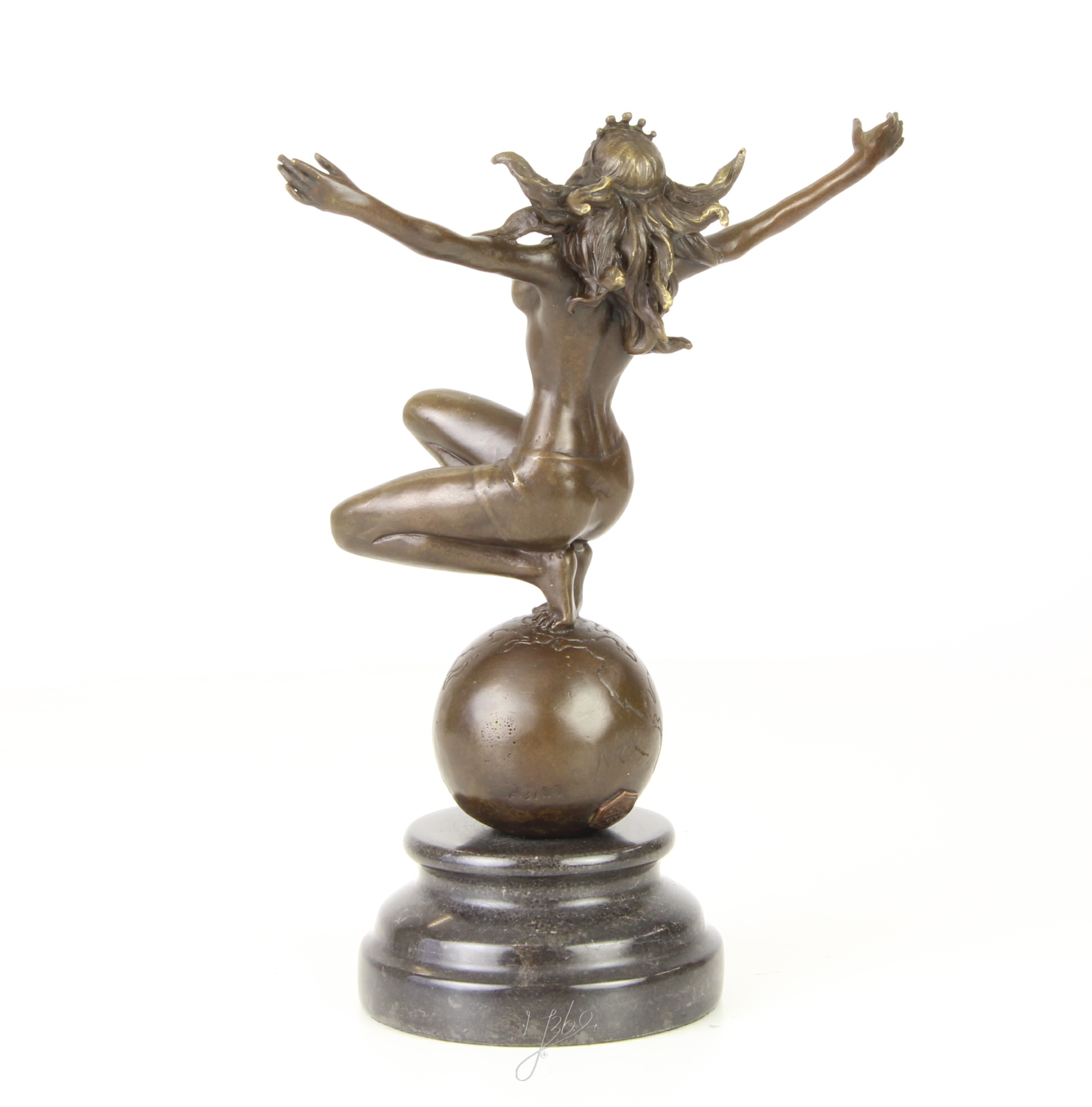 Elegante Bronze Frauenskulptur mit Krone auf Weltkugel entdecken 12