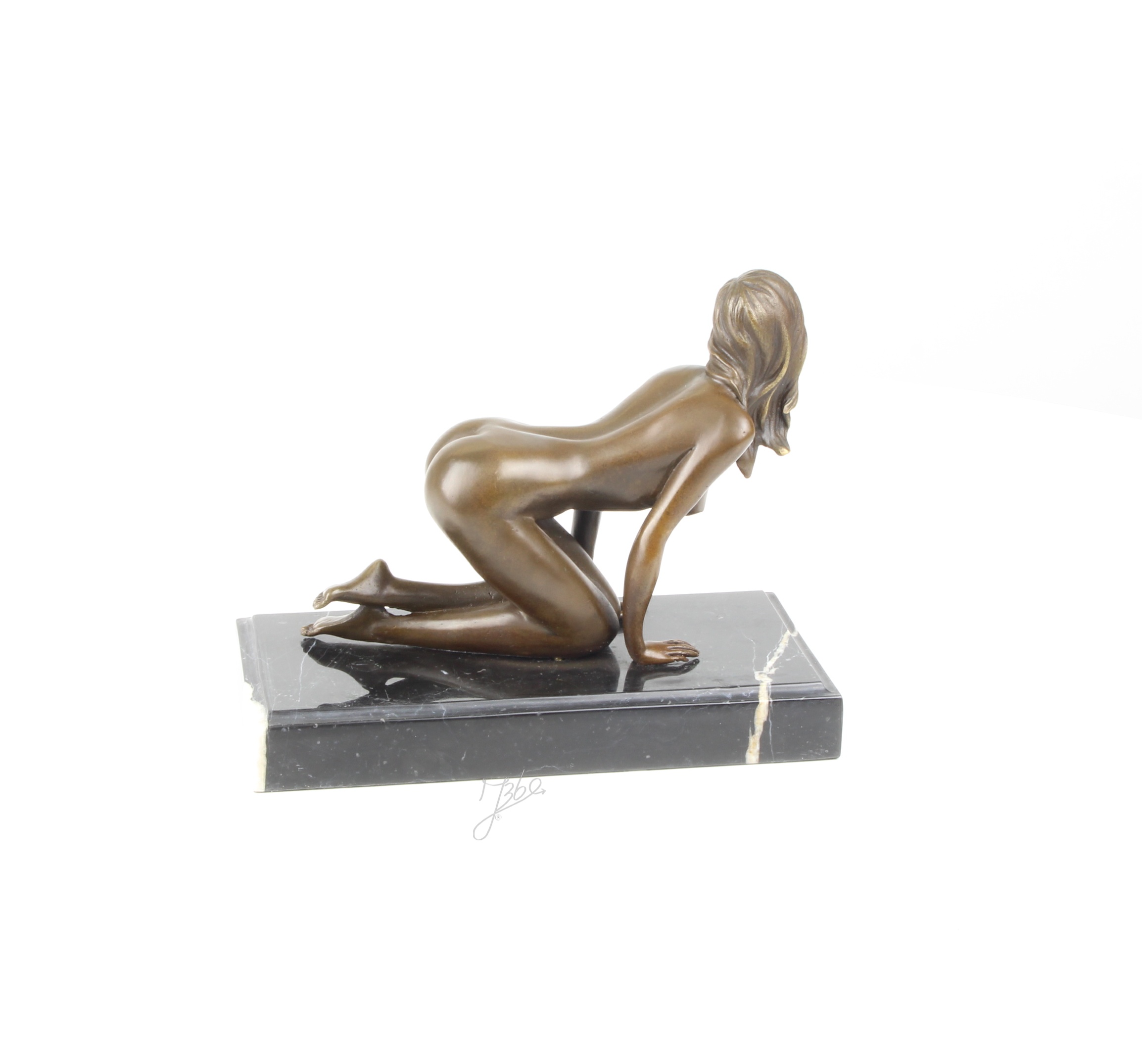 Elegante Bronzestatue Kniende weibliche Aktfigur auf Sockel 11