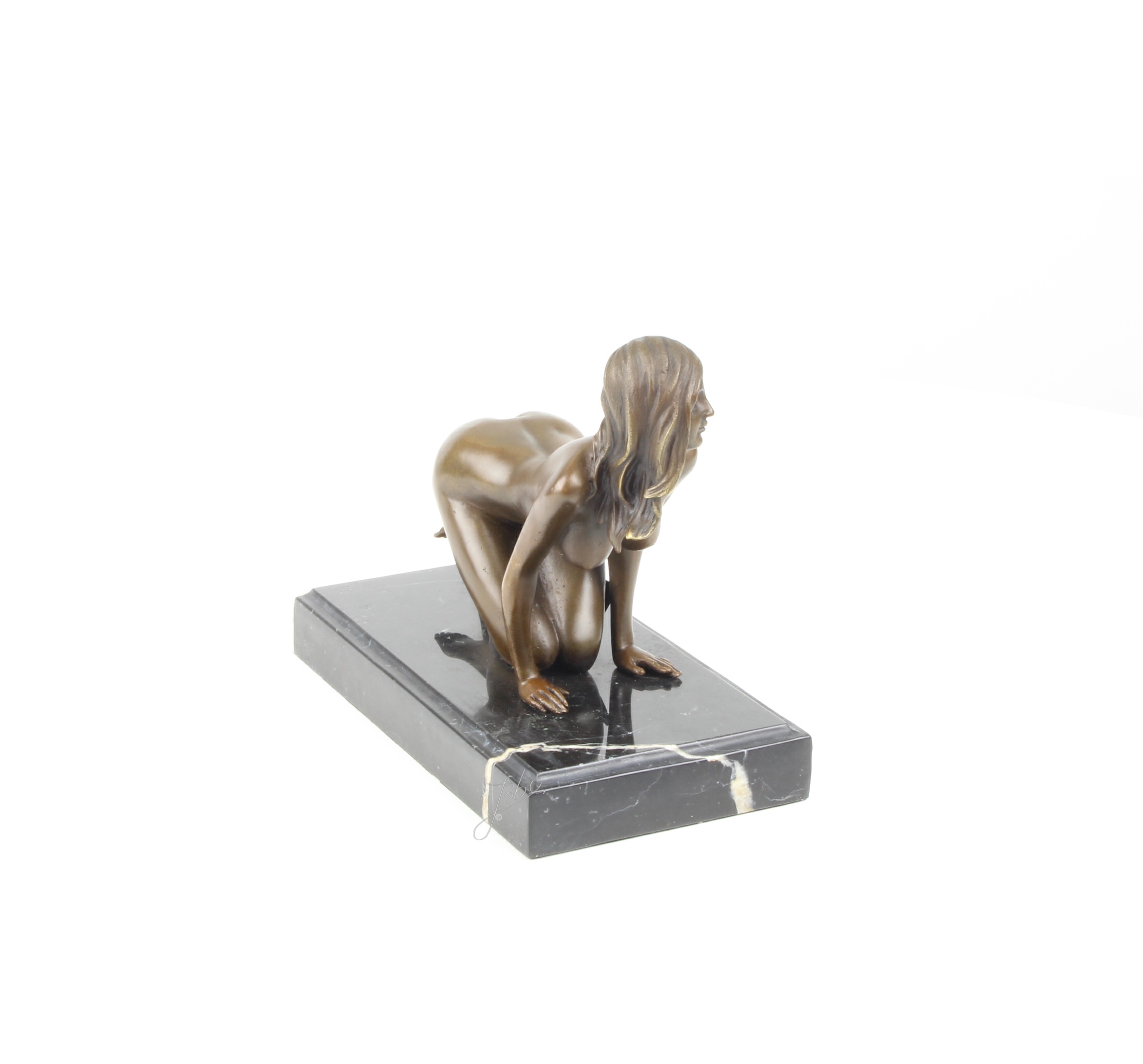 Elegante Bronzestatue Kniende weibliche Aktfigur auf Sockel 13