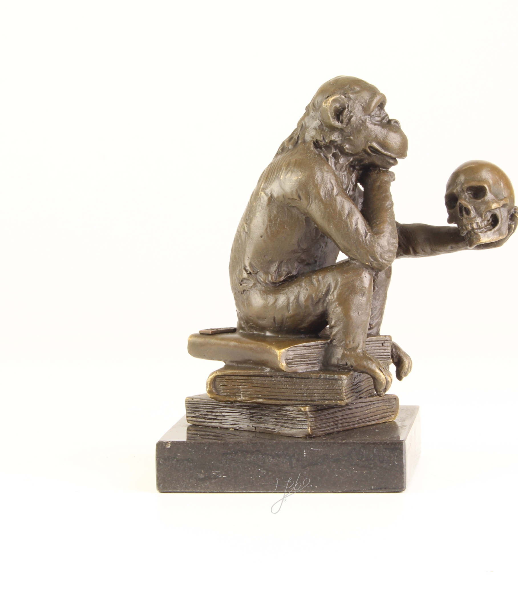 Nachdenkliche Affenbronze Skulptur mit Totenkopf Philosophie pur 16