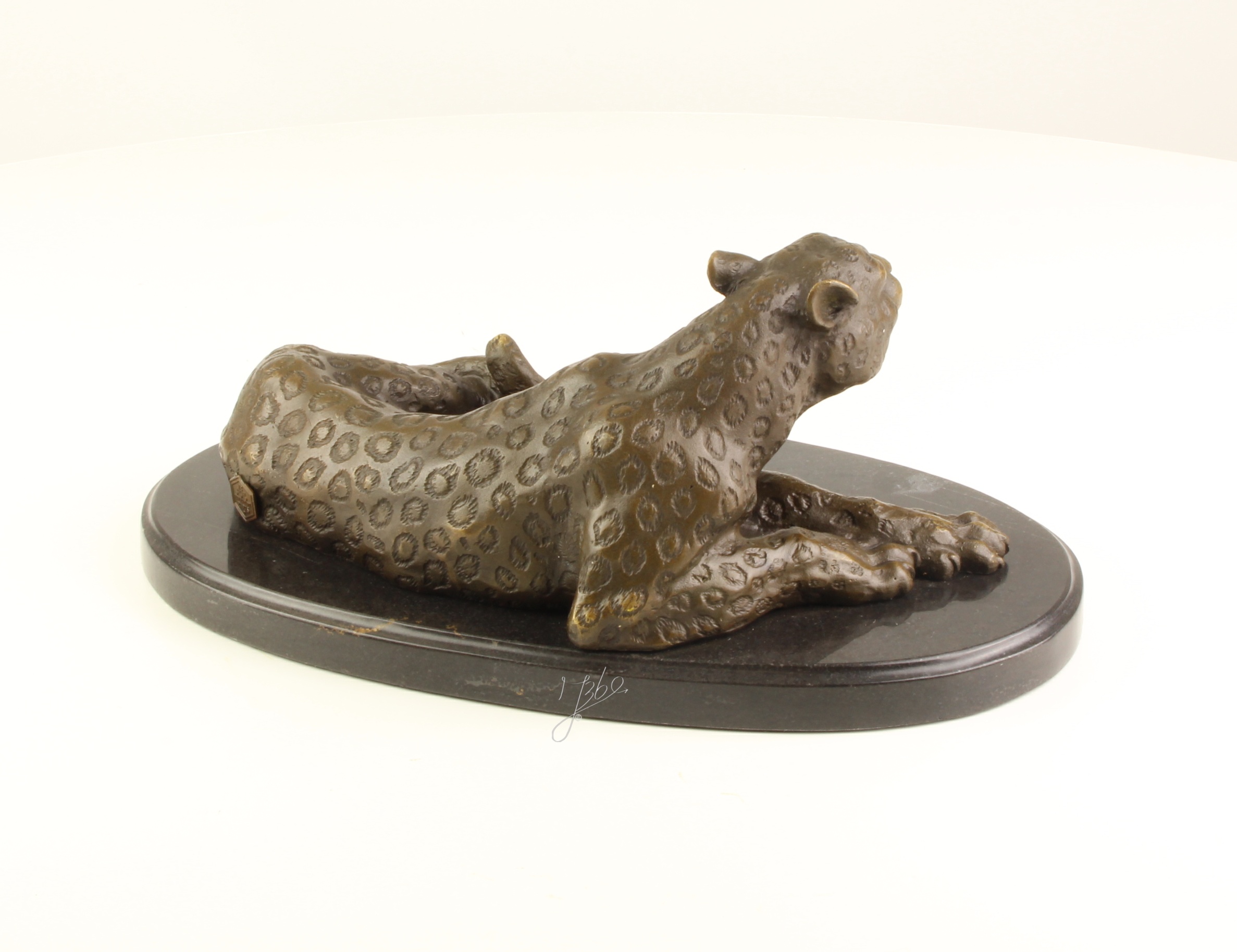 Hochwertige Bronzeskulptur Leopard Detaillierte Leopardenfigur entdecken 9