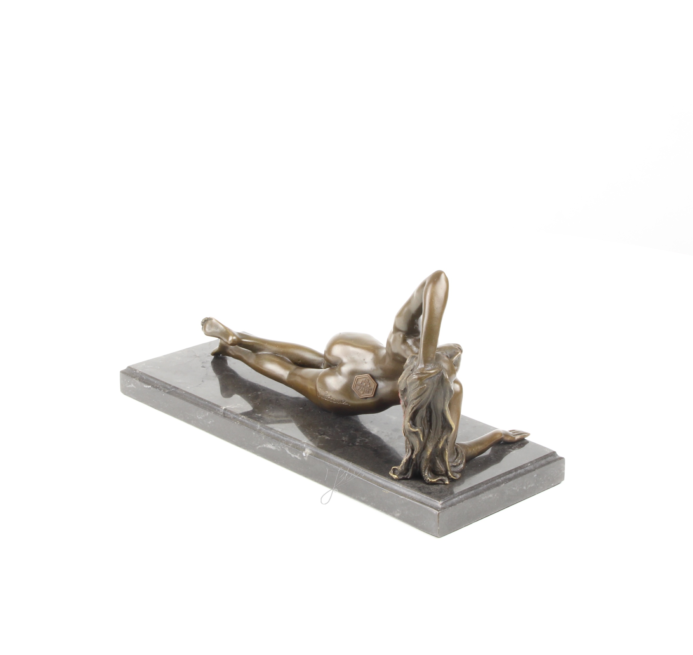 Elegante Bronze Frauenfigur Liegende Bronzeskulptur einer nackten Frau 16