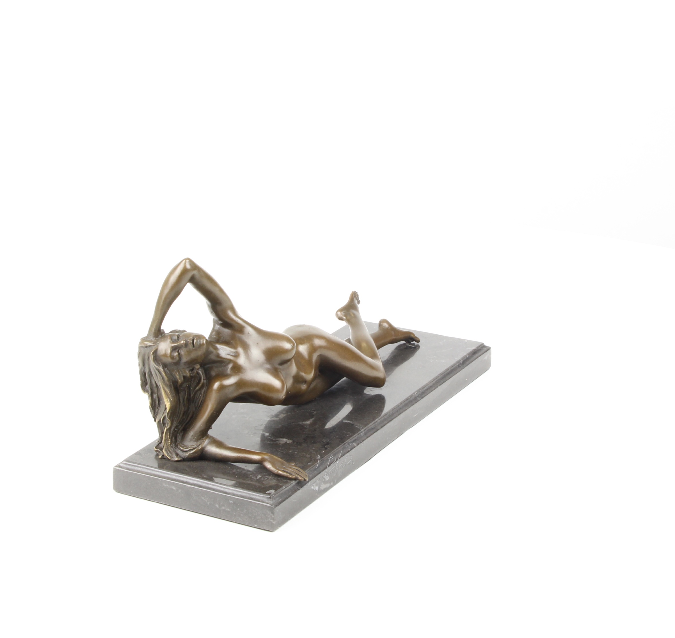 Elegante Bronze Frauenfigur Liegende Bronzeskulptur einer nackten Frau 17