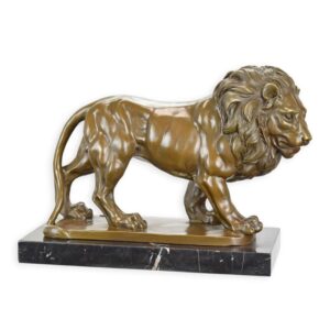 Detaillierte Bronze Löwenskulptur  Majestätischer Gehender Löwe