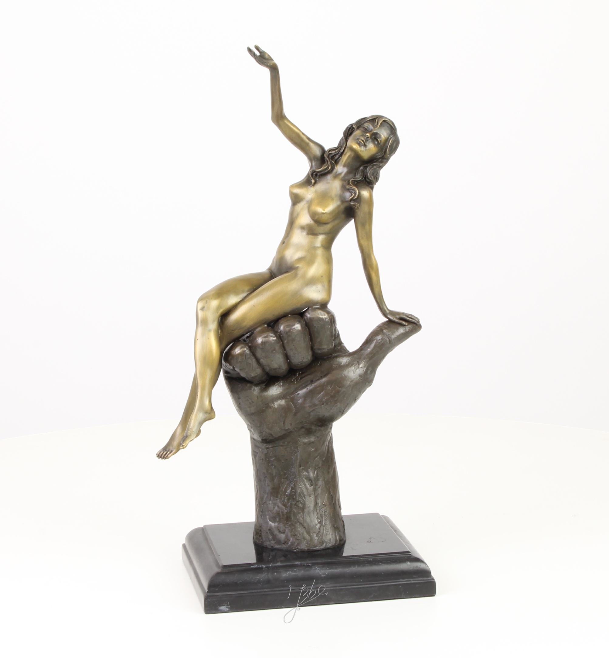 Elegante Bronze Frauenfigur Skulptur einer Sitzenden Frau 3