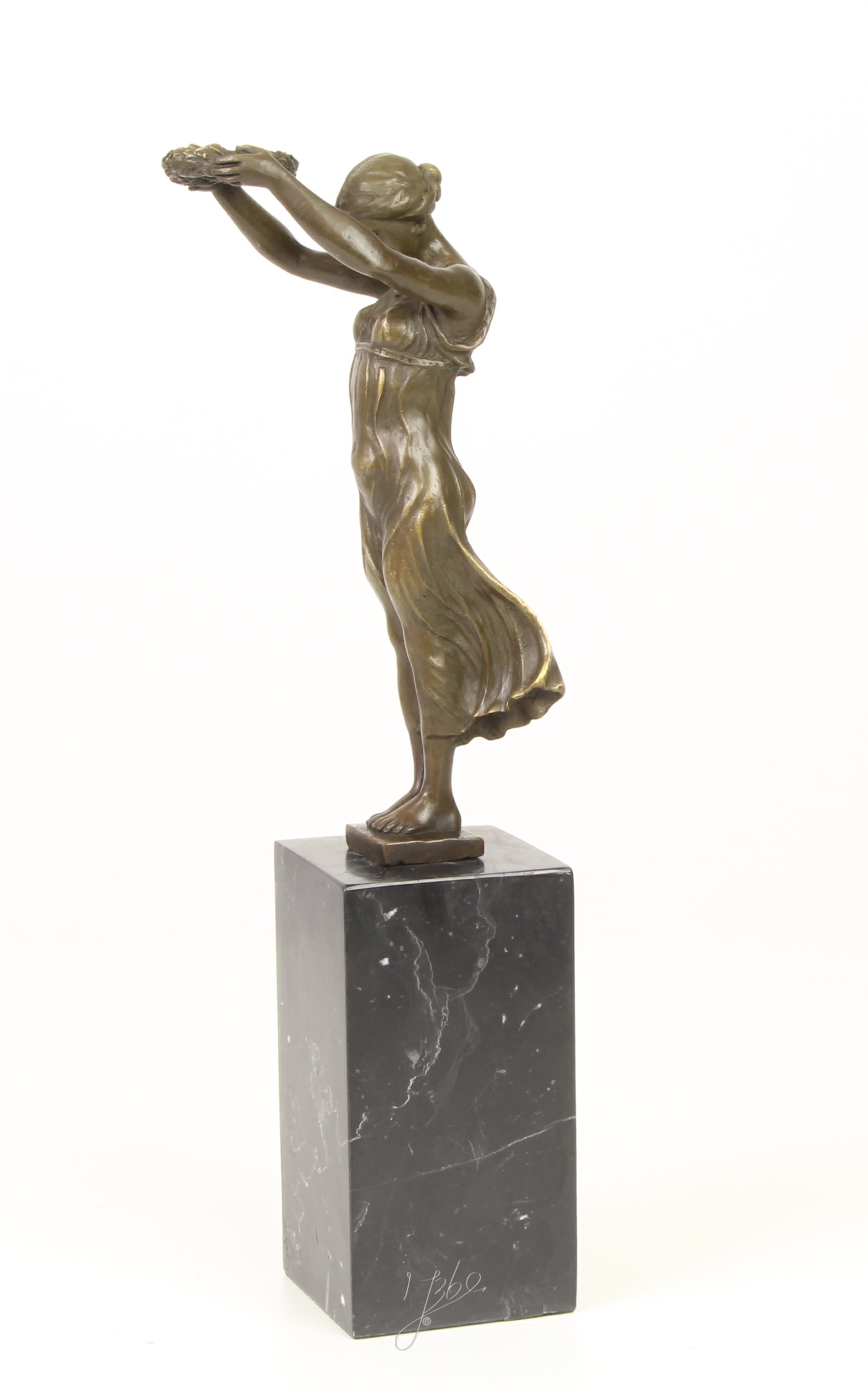 Elegante Bronze Frauenfigur Gëlle Fra Skulptur für Ihr Zuhause 7