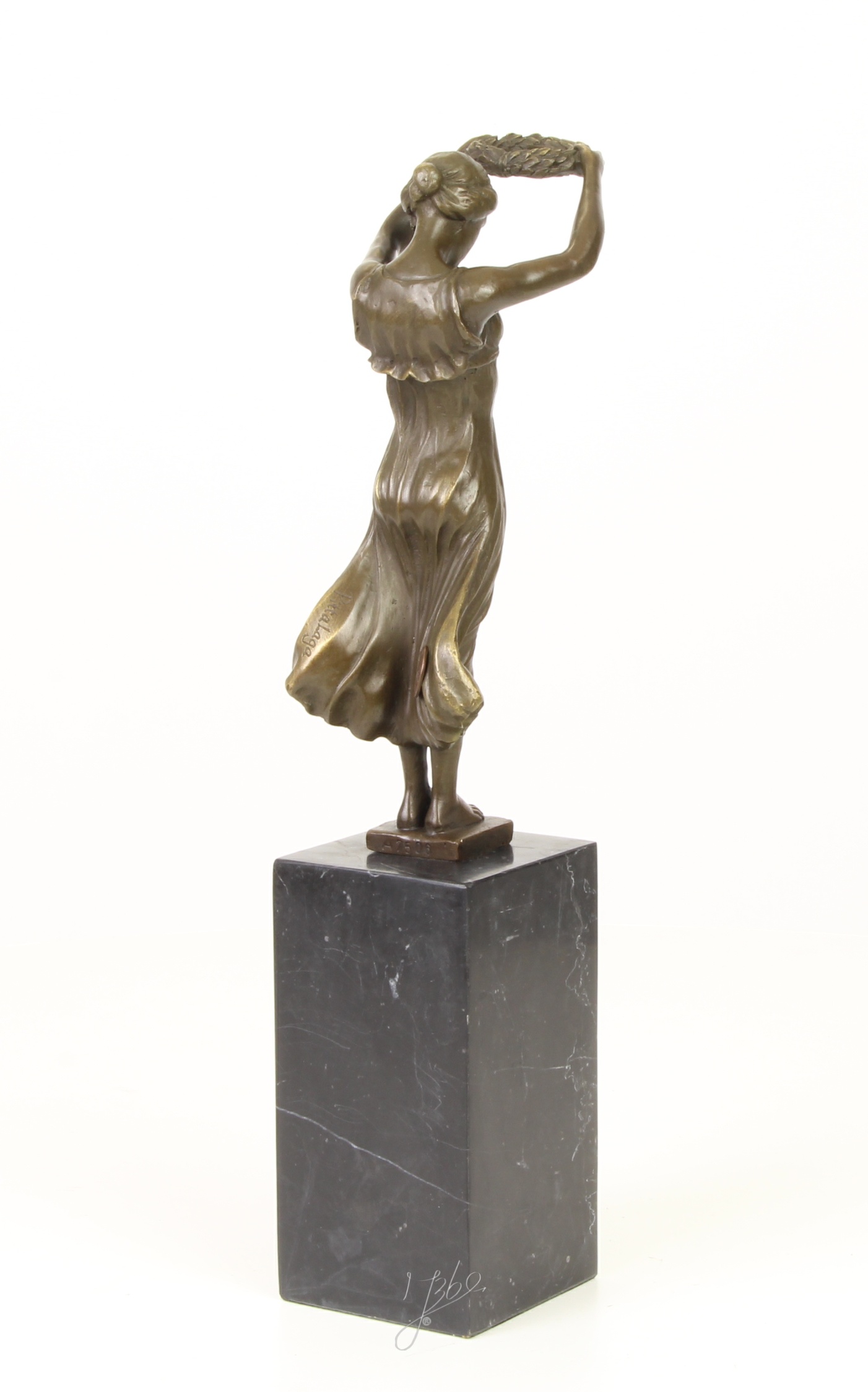 Elegante Bronze Frauenfigur Gëlle Fra Skulptur für Ihr Zuhause 13