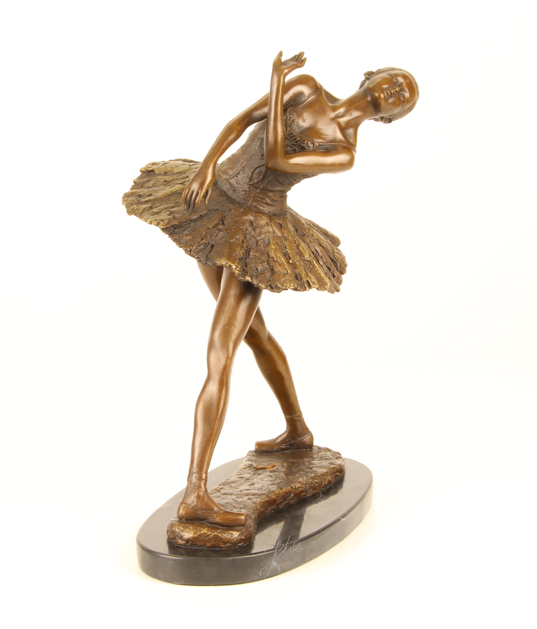 Elegante Bronze Ballerina Skulptur Detaillierte Tänzerin im Tutu 17