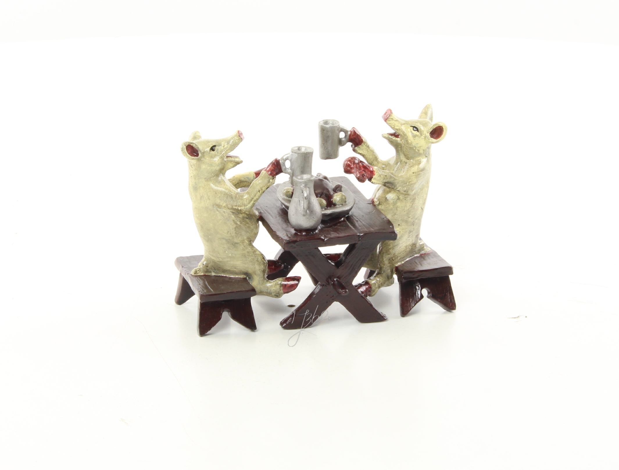 Humorvolle Bronzeskulptur Mäuse beim Abendessen mit Krügen 15