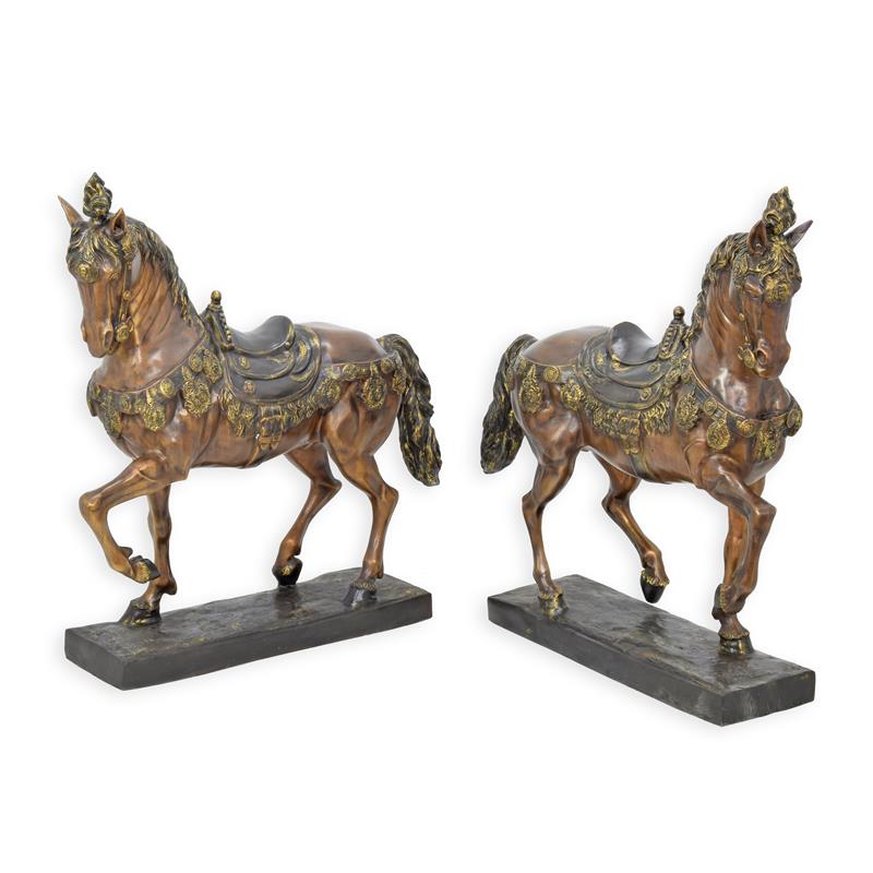 Exquisite Bronze Karussellpferde Dekorative Statuen mit Verzierten Sätteln 2