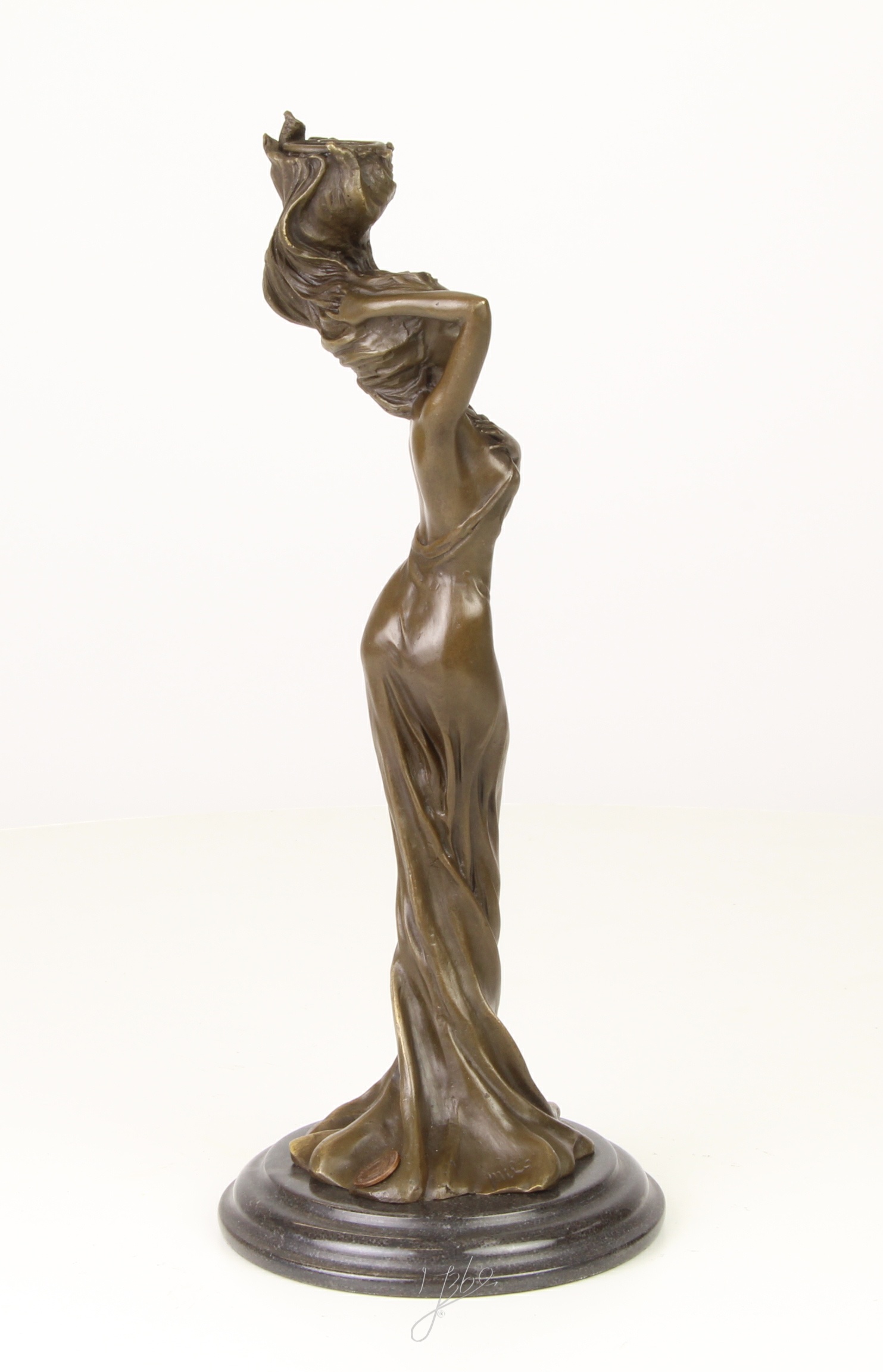 Eleganter Bronzefiguren Kerzenhalter mit Frauenmotiv für stilvolle Dekoration 14