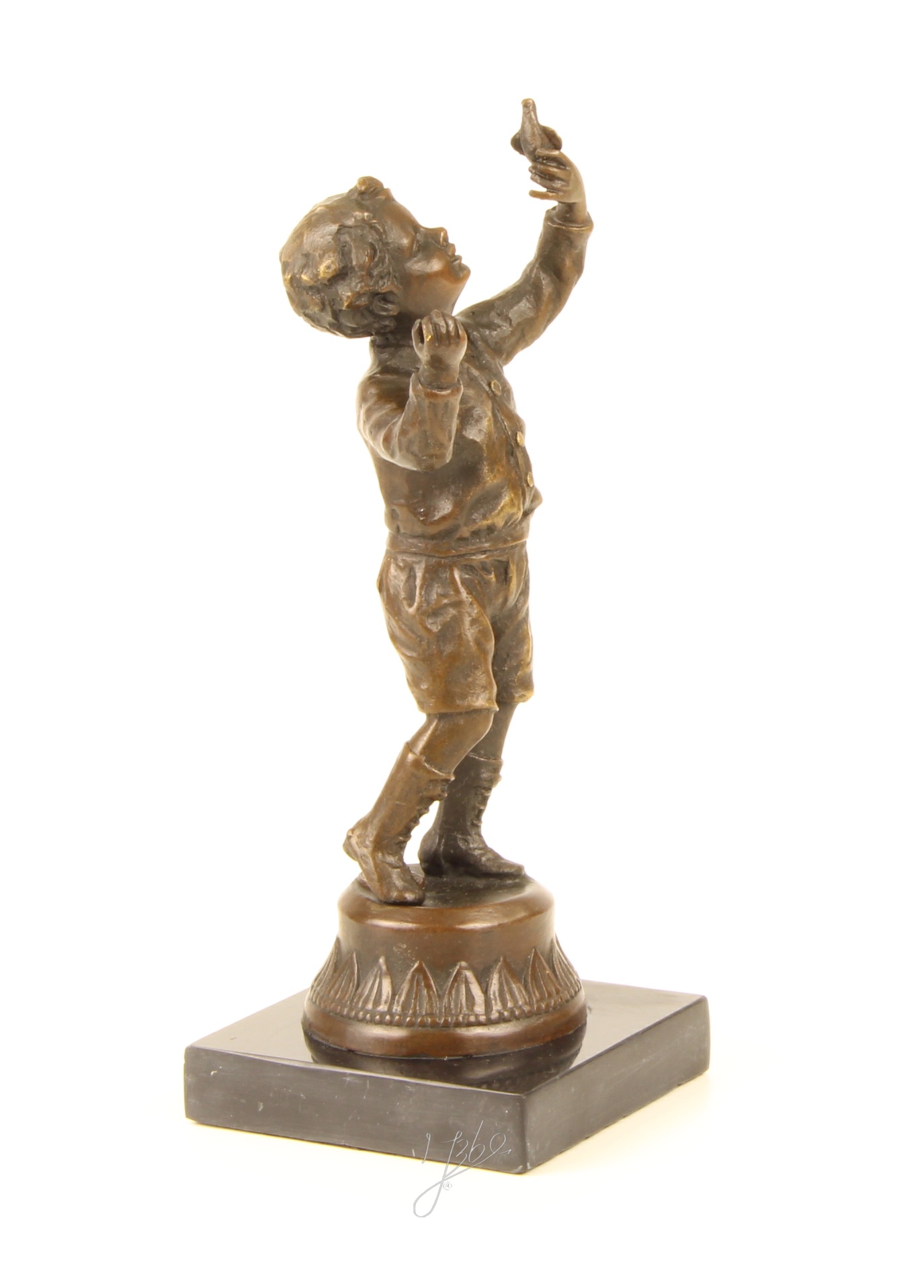 Handgefertigte Bronzejunge mit Taube Skulptur Elegante Kunst 17