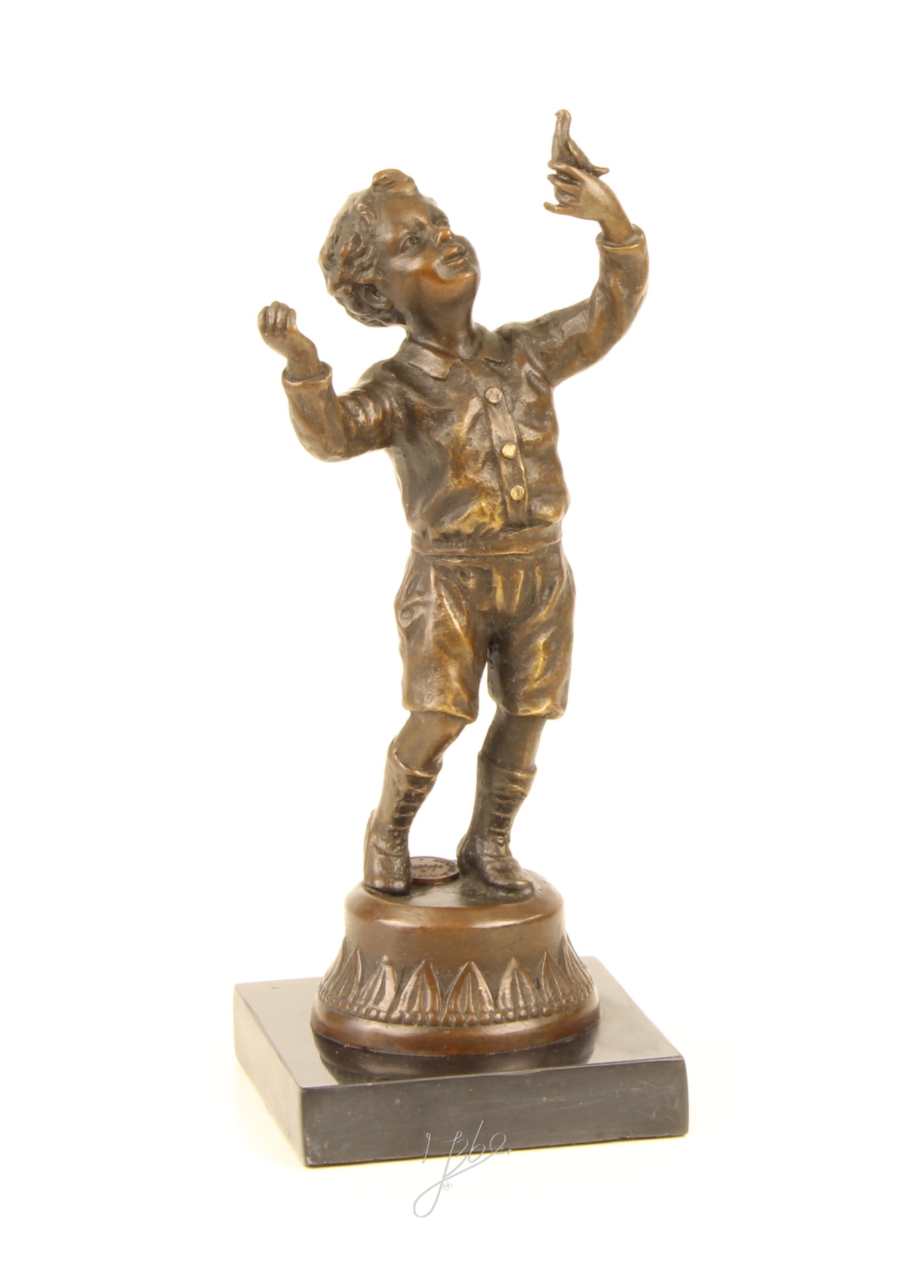 Handgefertigte Bronzejunge mit Taube Skulptur Elegante Kunst 16