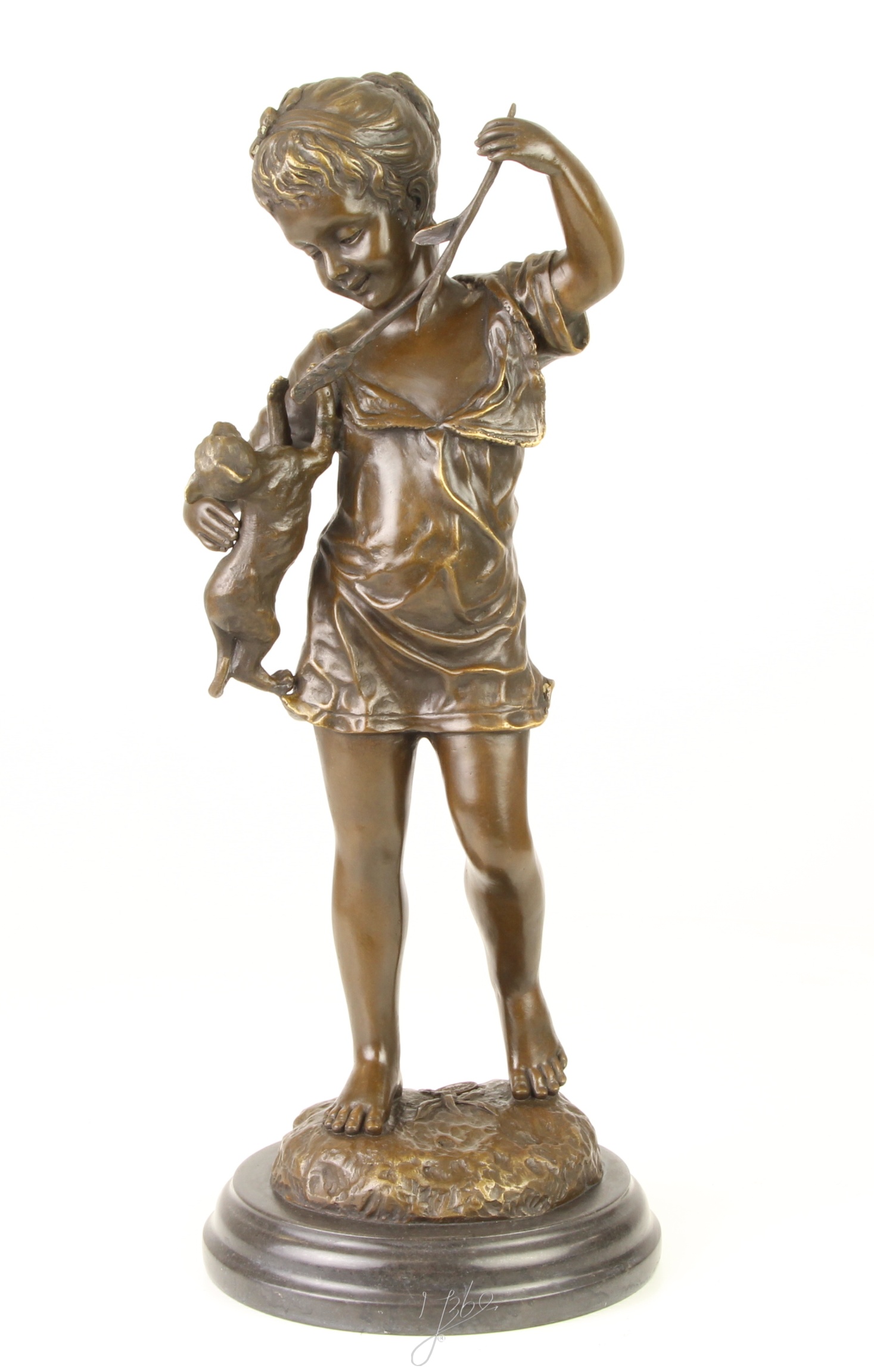 Einzigartige Bronze Kinderskulptur Mädchen mit Kaninchen auf Sockel 4