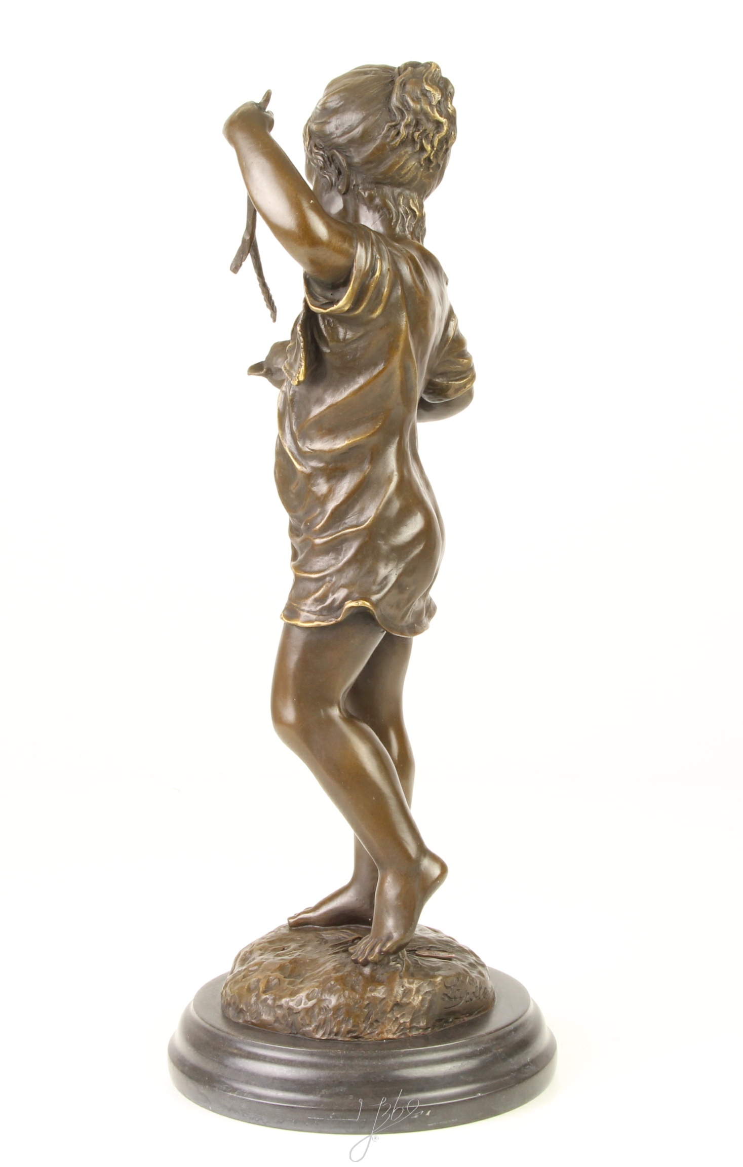 Einzigartige Bronze Kinderskulptur Mädchen mit Kaninchen auf Sockel 7