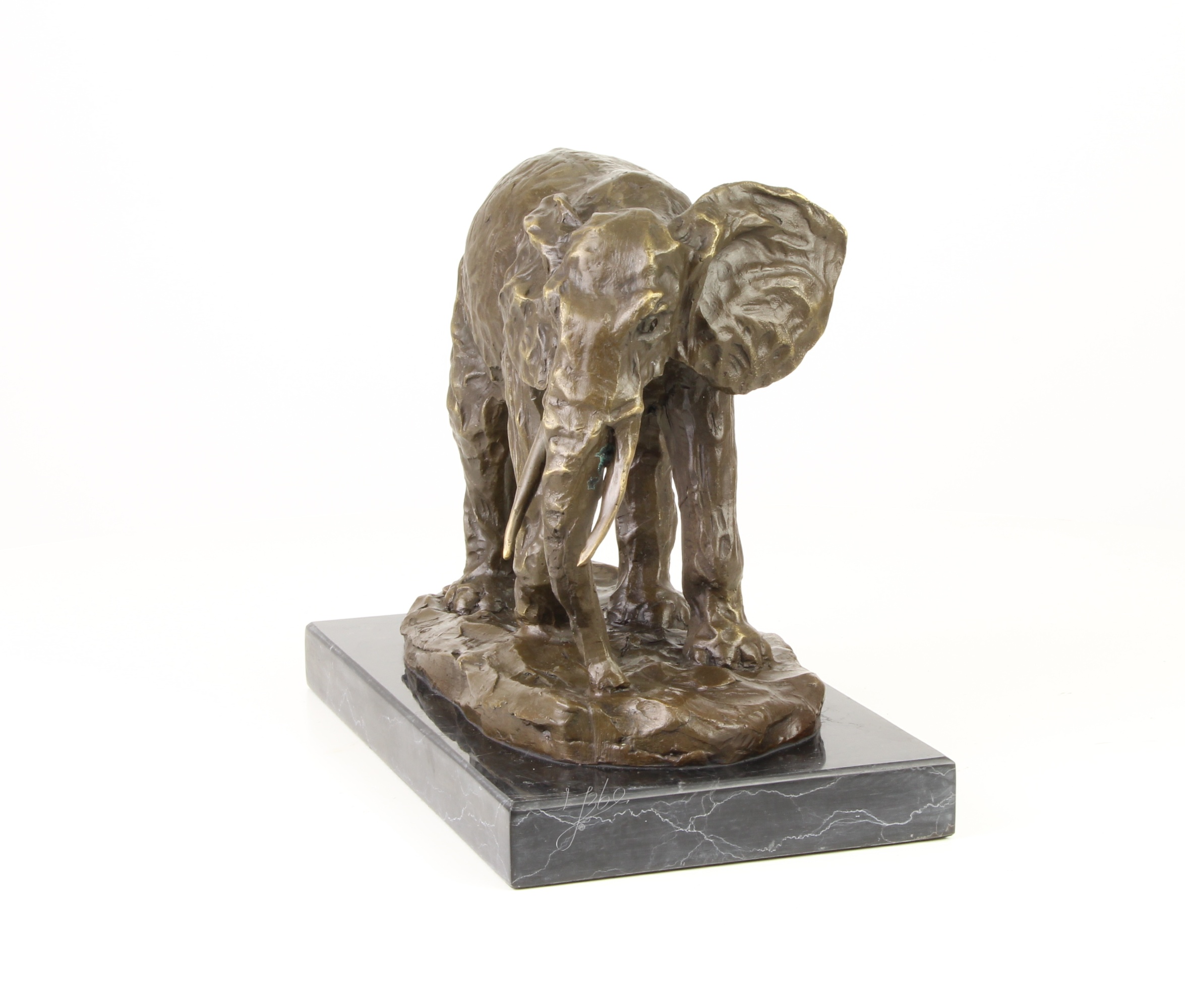 Detailreiche Bronzeelefant Skulptur Elegante Gehende Bronzeskulptur 7