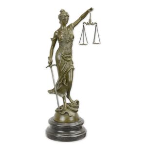 Exquisite Bronze Justitiaskulptur Römische Göttin der Gerechtigkeit kaufen