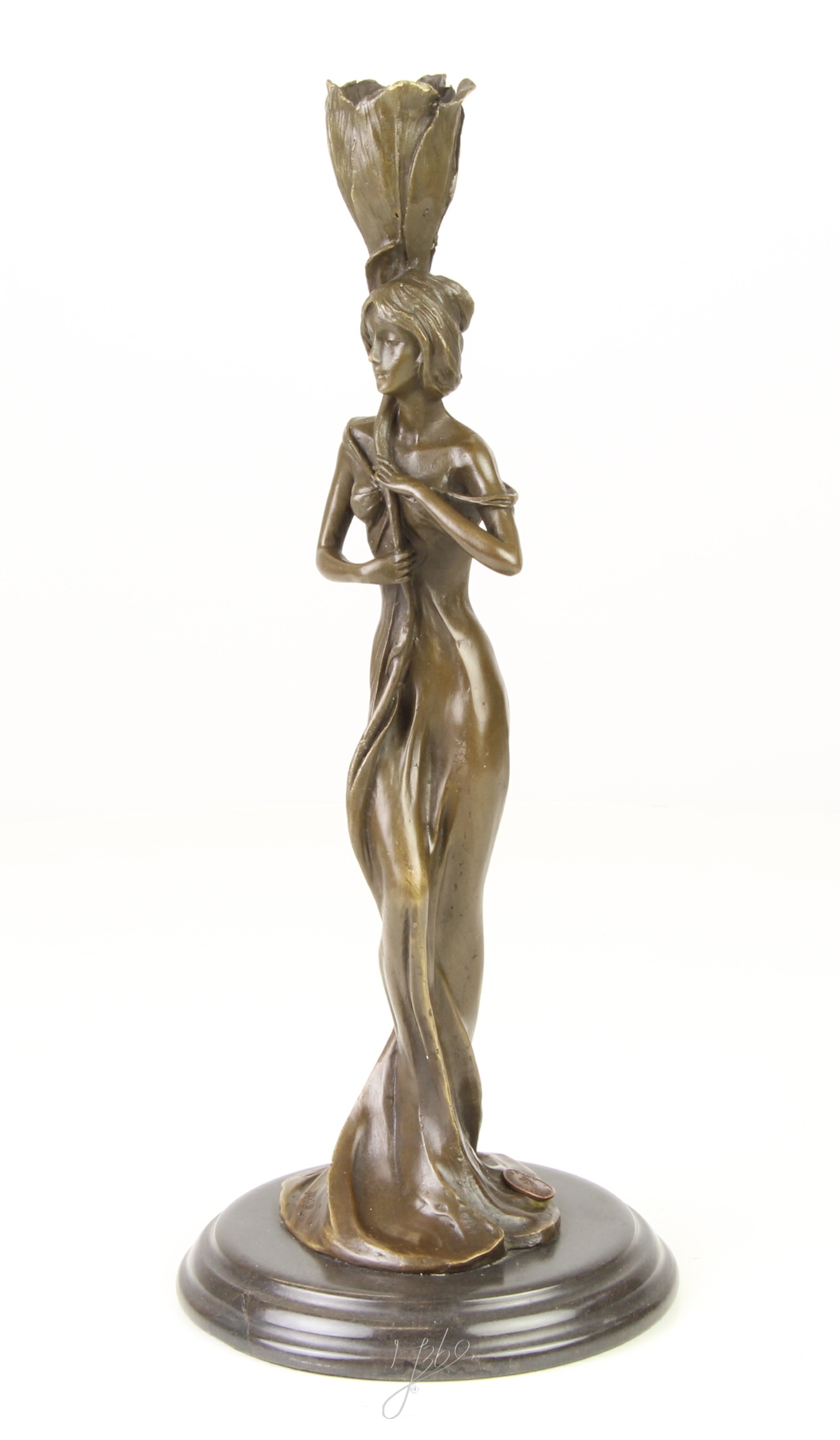 Art Nouveau Bronze Kerzenhalter mit dekorativer Frauenfigur aus Metall 4