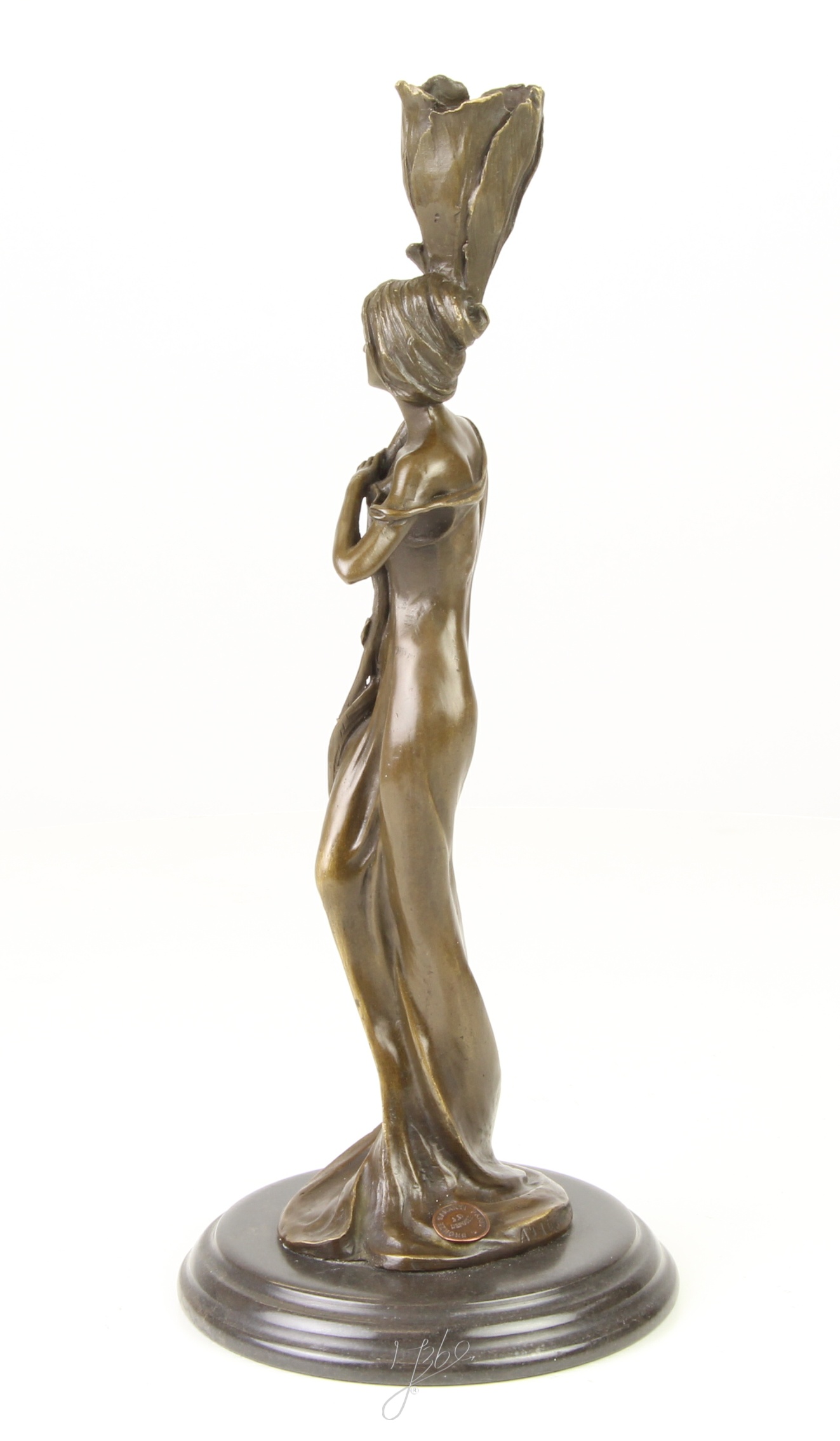 Art Nouveau Bronze Kerzenhalter mit dekorativer Frauenfigur aus Metall 11