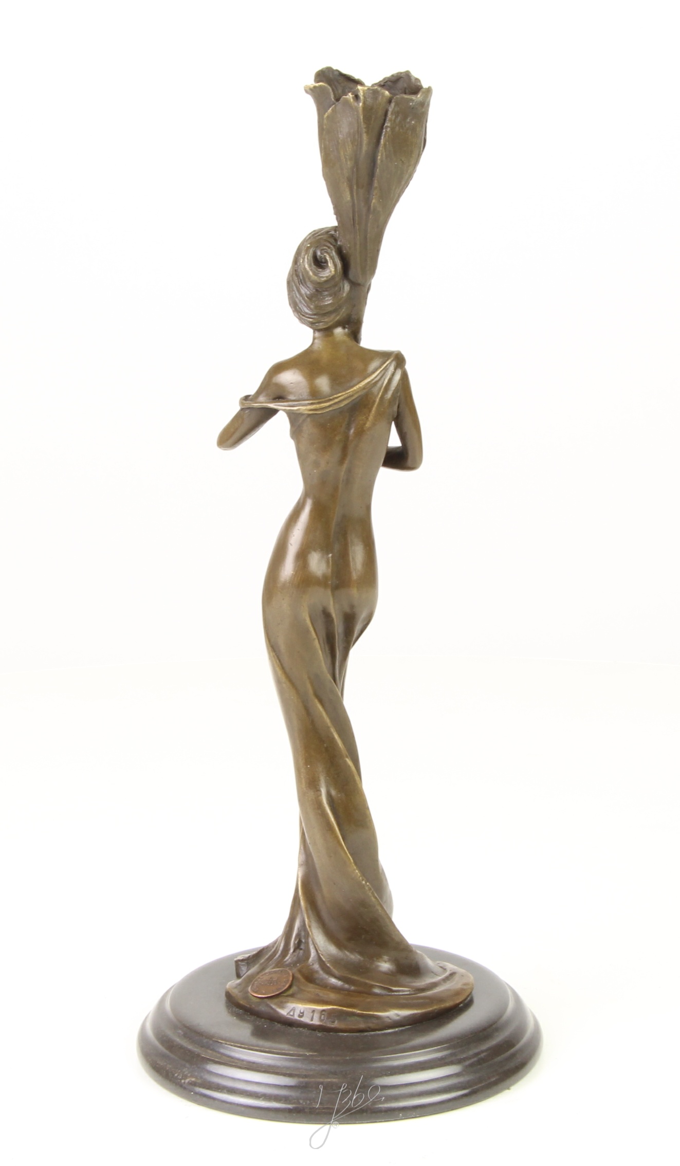 Art Nouveau Bronze Kerzenhalter mit dekorativer Frauenfigur aus Metall 7