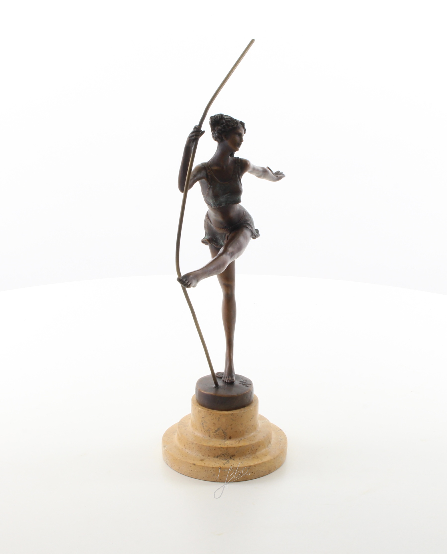 Elegante Bronze Ballerina Skulptur Tanzende Frau mit Stab 17