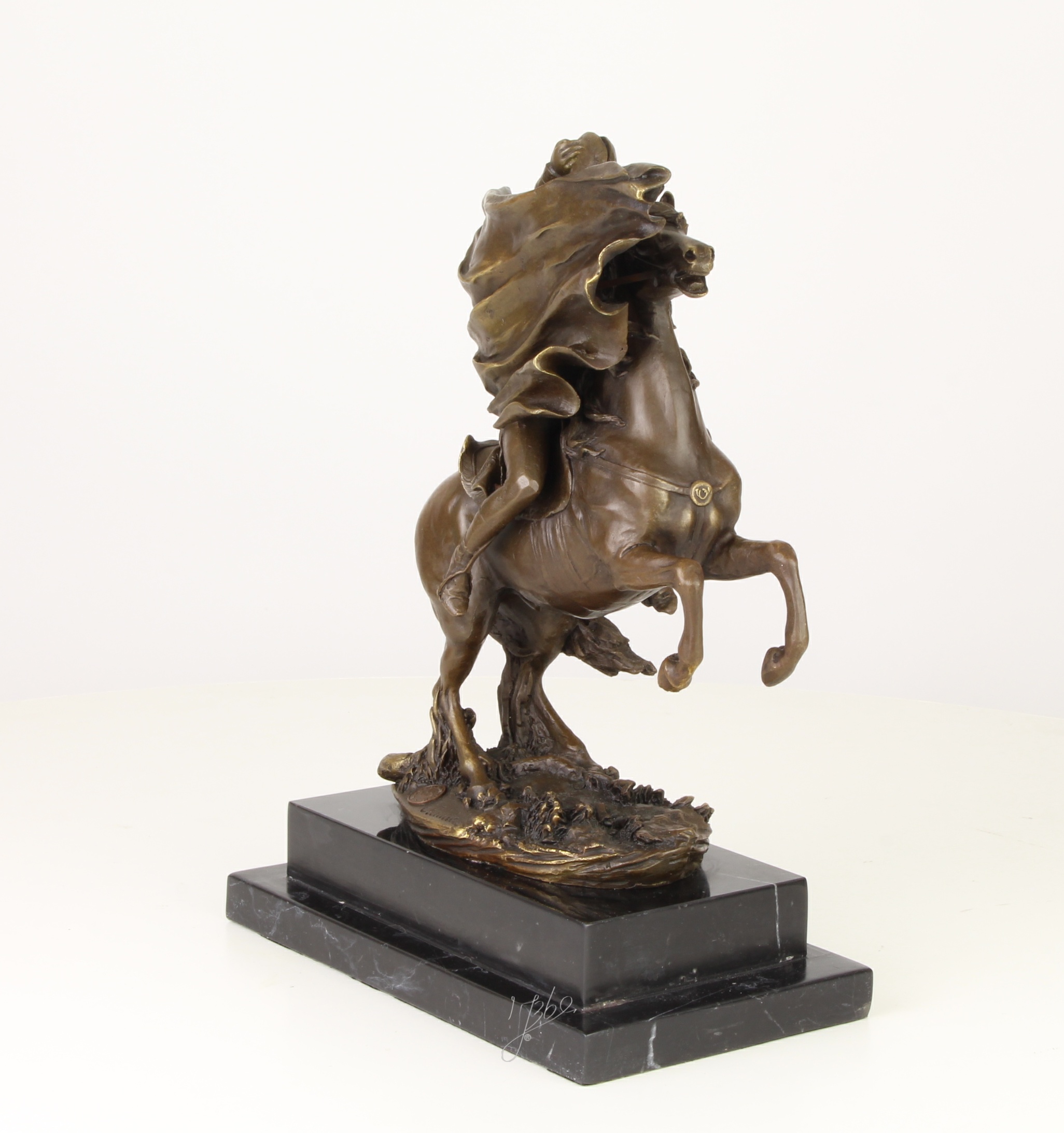 Elegante Bronzestatue Napoleon aufbäumendes Pferd Exquisite Skulptur 16