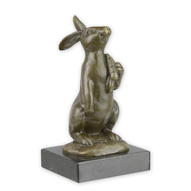 Handgefertigte Bronzehasen Skulptur Osterhase mit Karotte für Ihr Zuhause 2