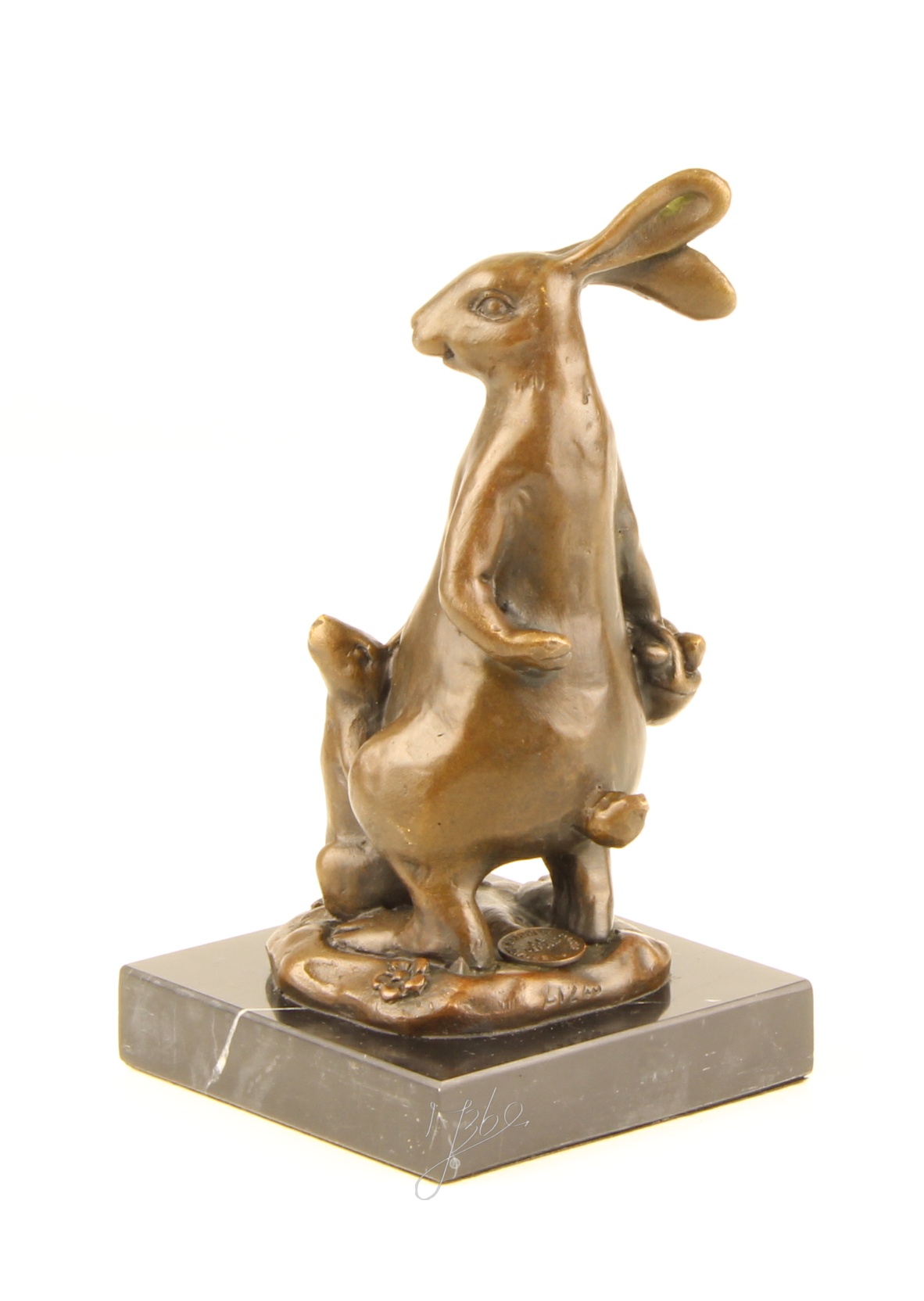 Realistische Bronze Osterhasenskulptur mit Korb Elegante Dekoration 10