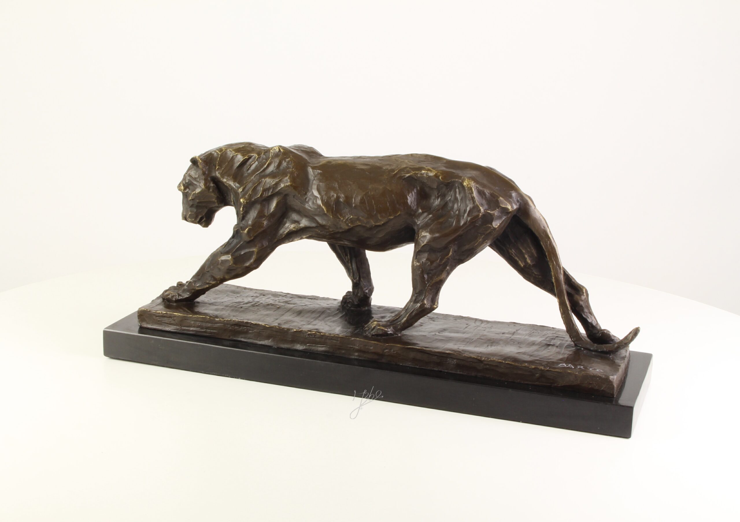 Exquisite Bronzeskulptur Panther Detaillierte Kunst auf edlem Sockel 4