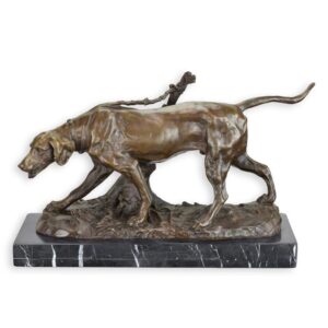 Elegante Bronze Hundeskulptur auf Marmorsockel  Zeitlose Bronzestatue entdecken