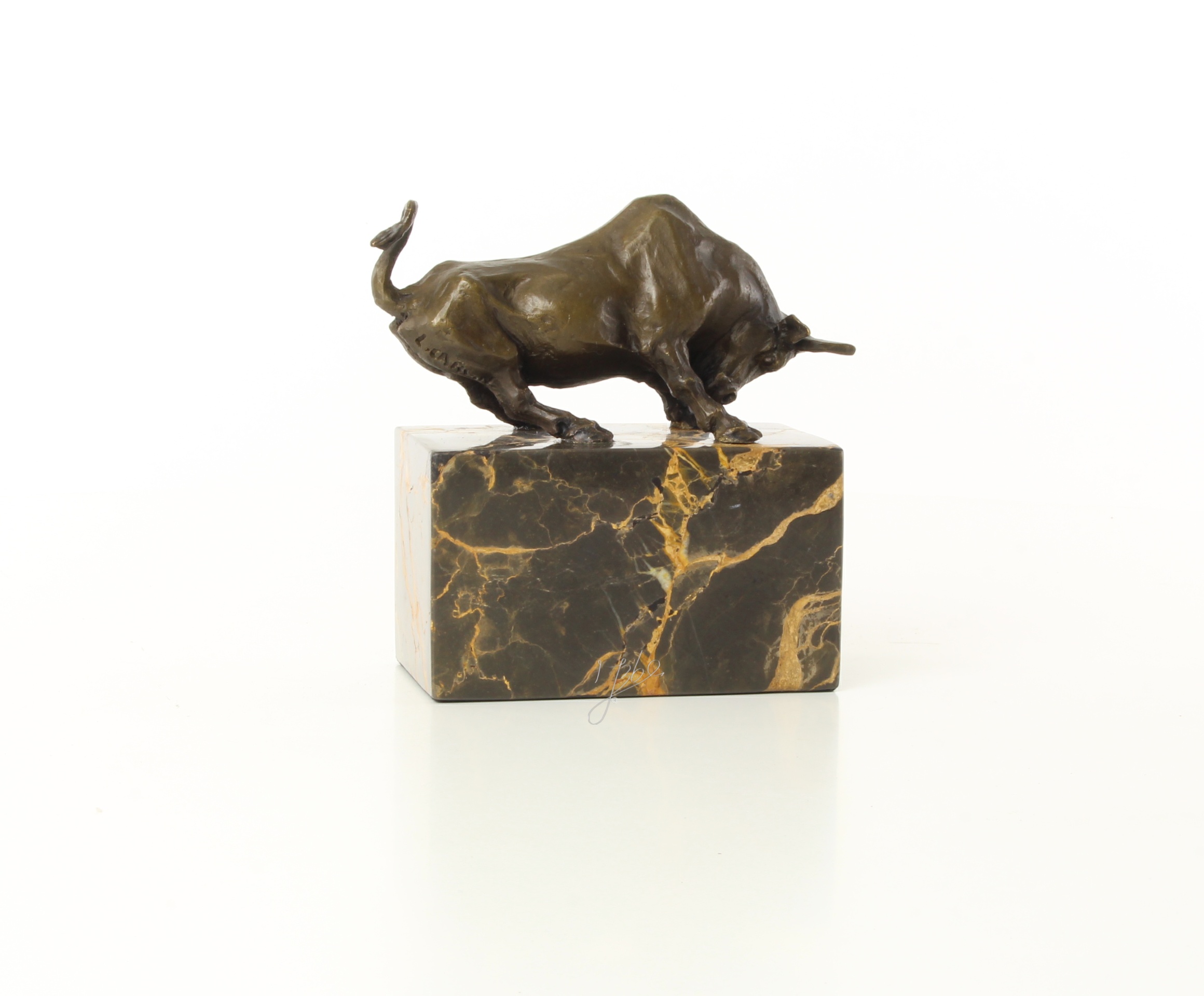 Dynamische Bronze Stier Skulptur auf Sockel für Ihr Zuhause 8